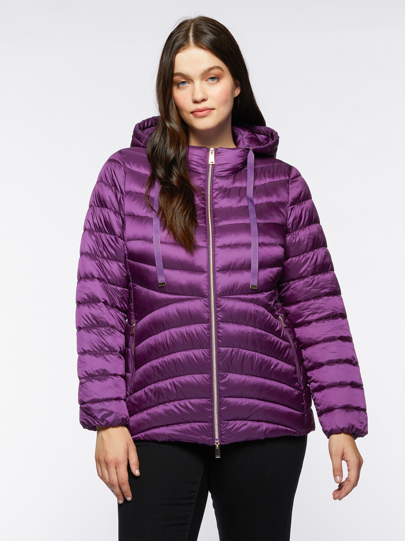 Piumino con cappuccio in Sorona&reg; Aura image number 3