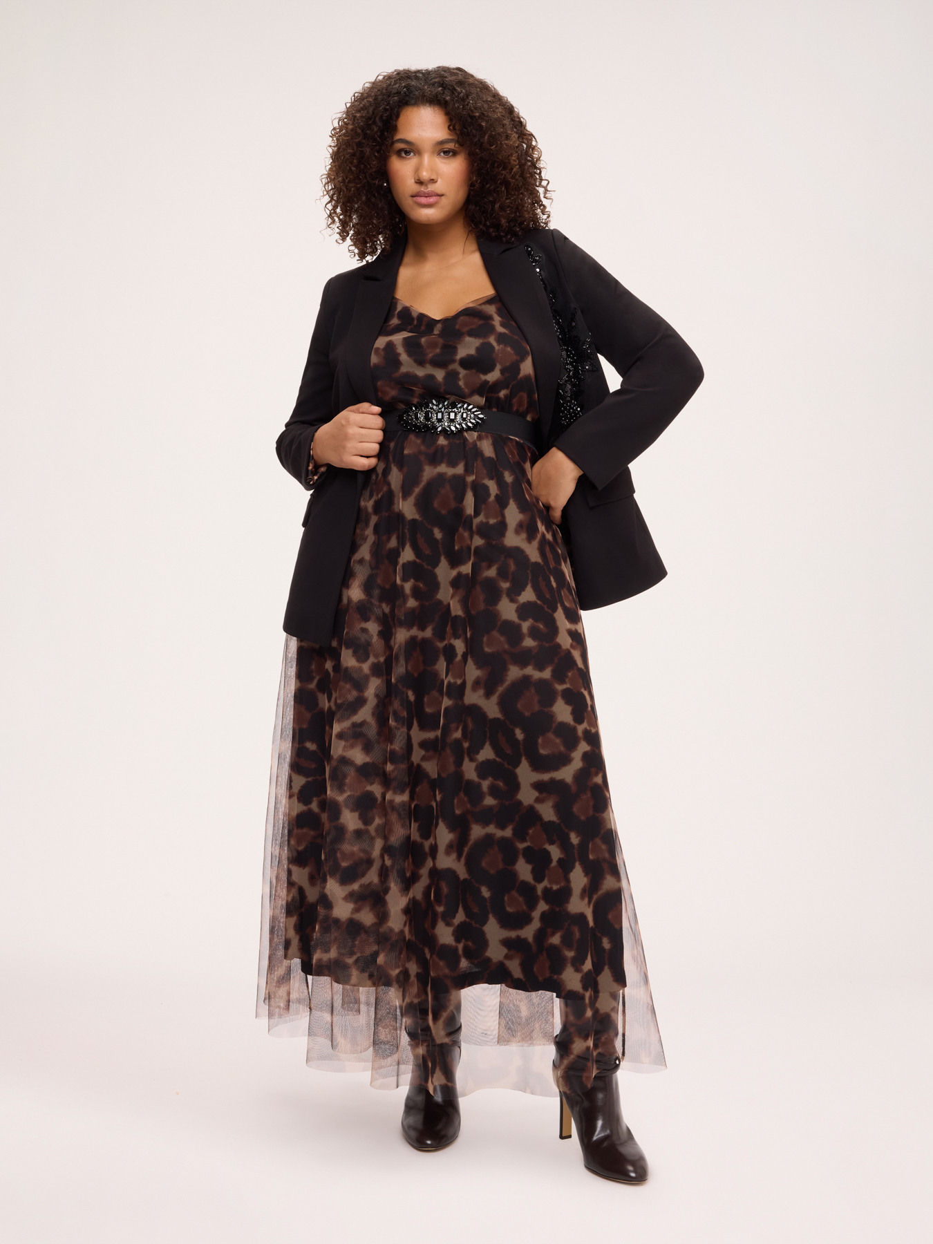 Milano Stitch Blazer with Sequins image number 2