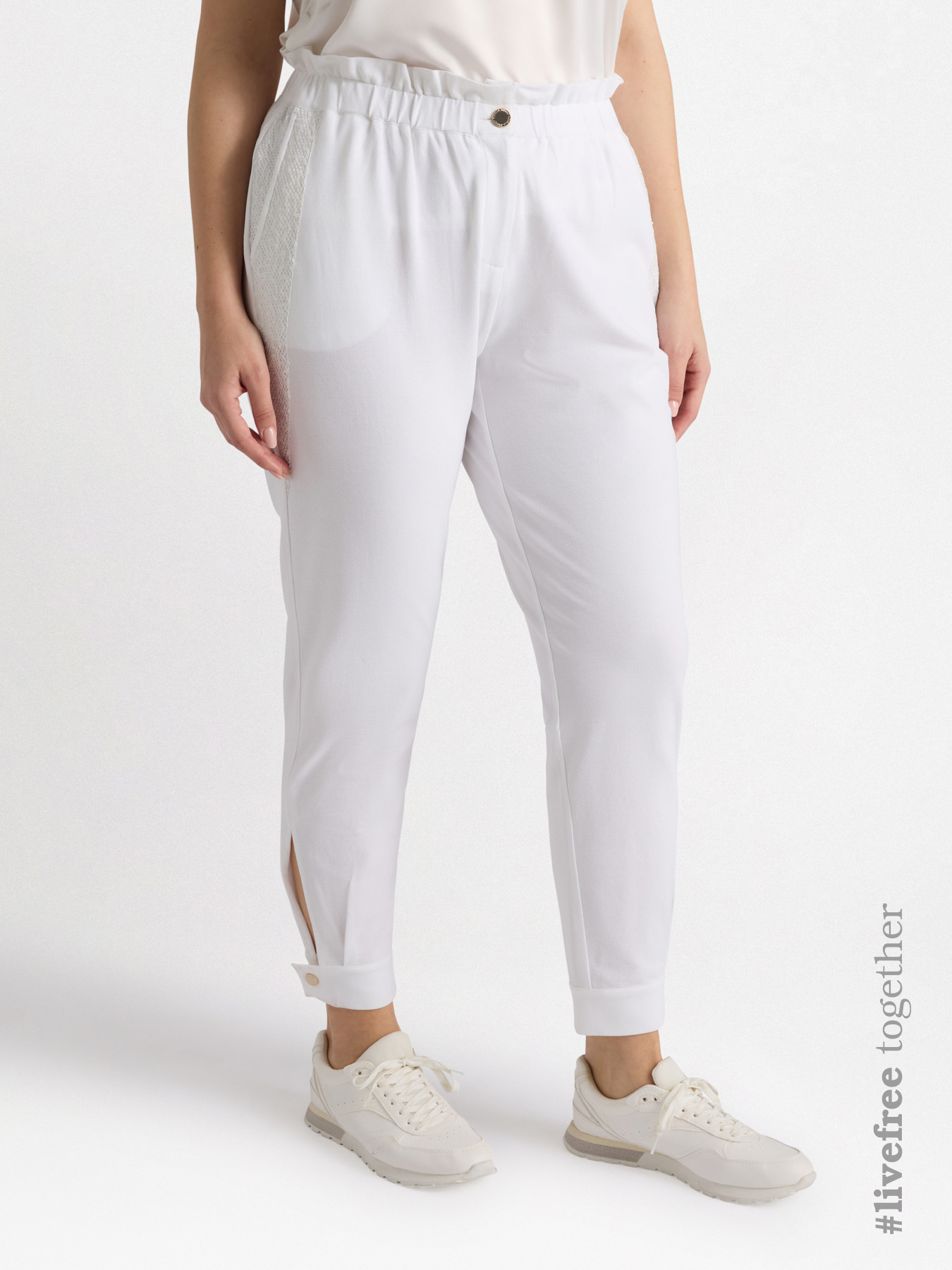 Pantalon avec bords en r&eacute;sille brod&eacute;e image number 0