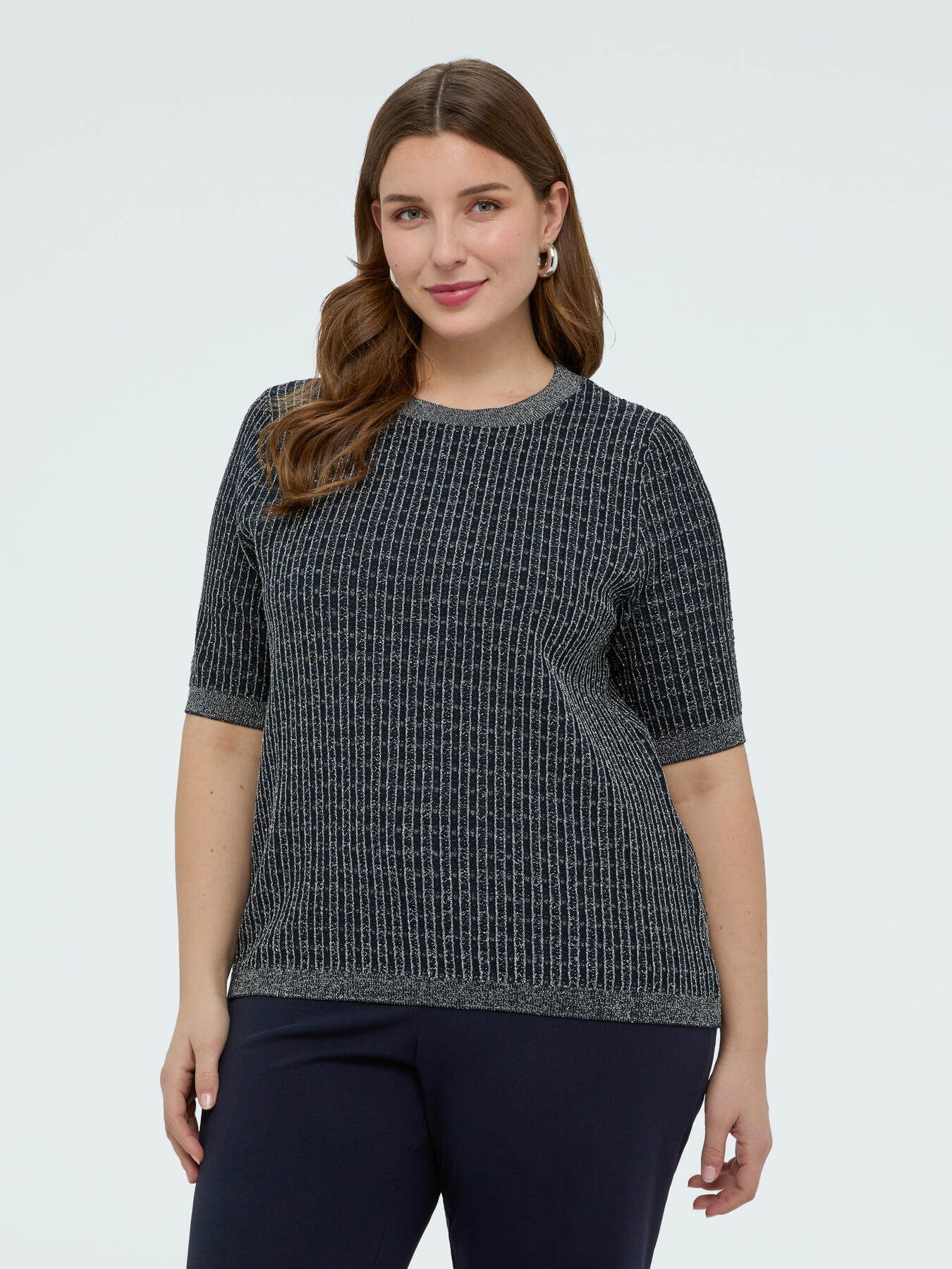 Kurzarmshirt mit Karomuster-Verarbeitung image number 2