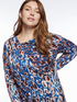 T-shirt with leopard print in blue hues image number 0