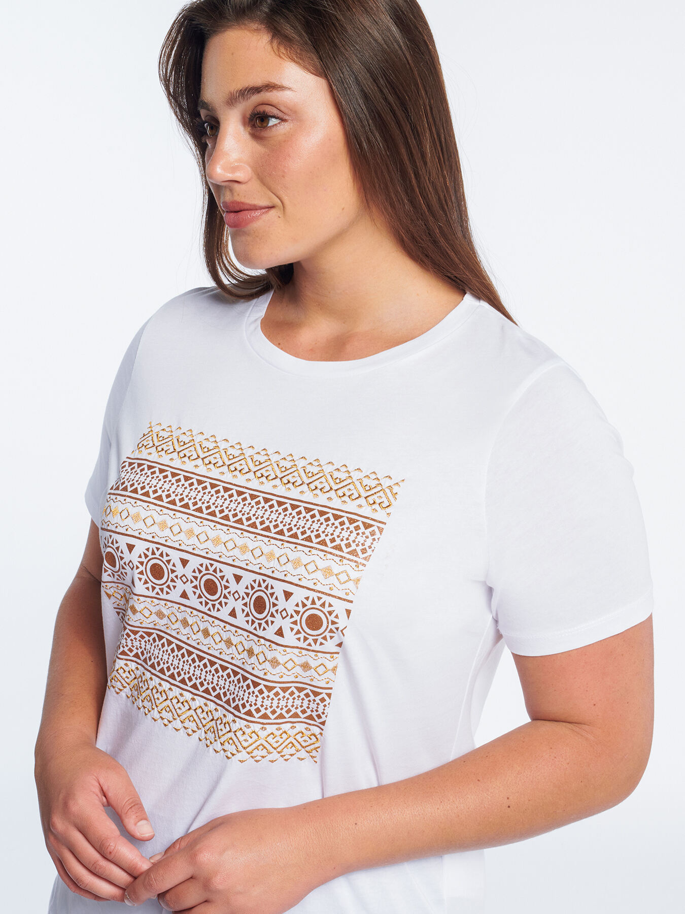 T-Shirt mit Ethno-Stickerei image number 0