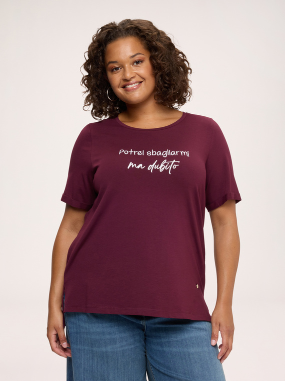 Cotton t-shirt with ironic slogan