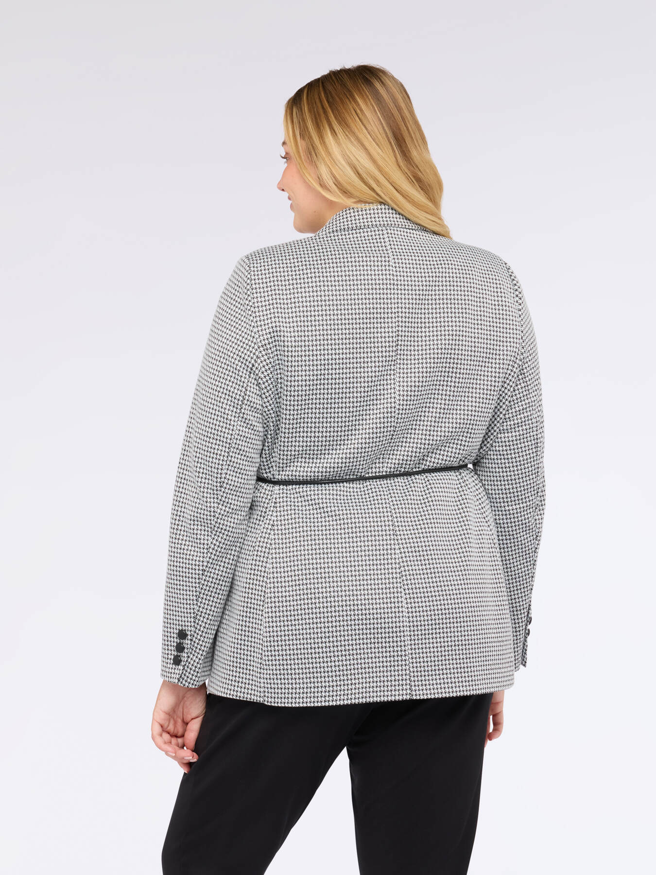 Houndstooth blazer with belt image number 2