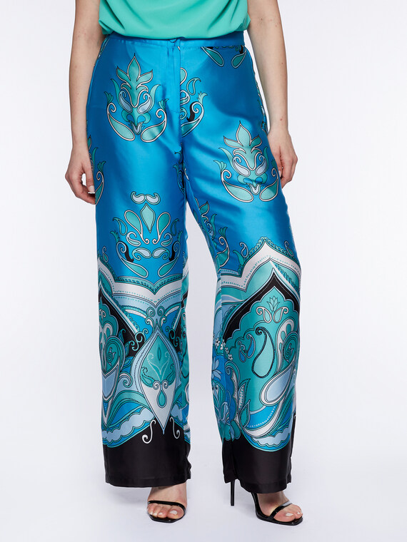 Trousers with liberty print