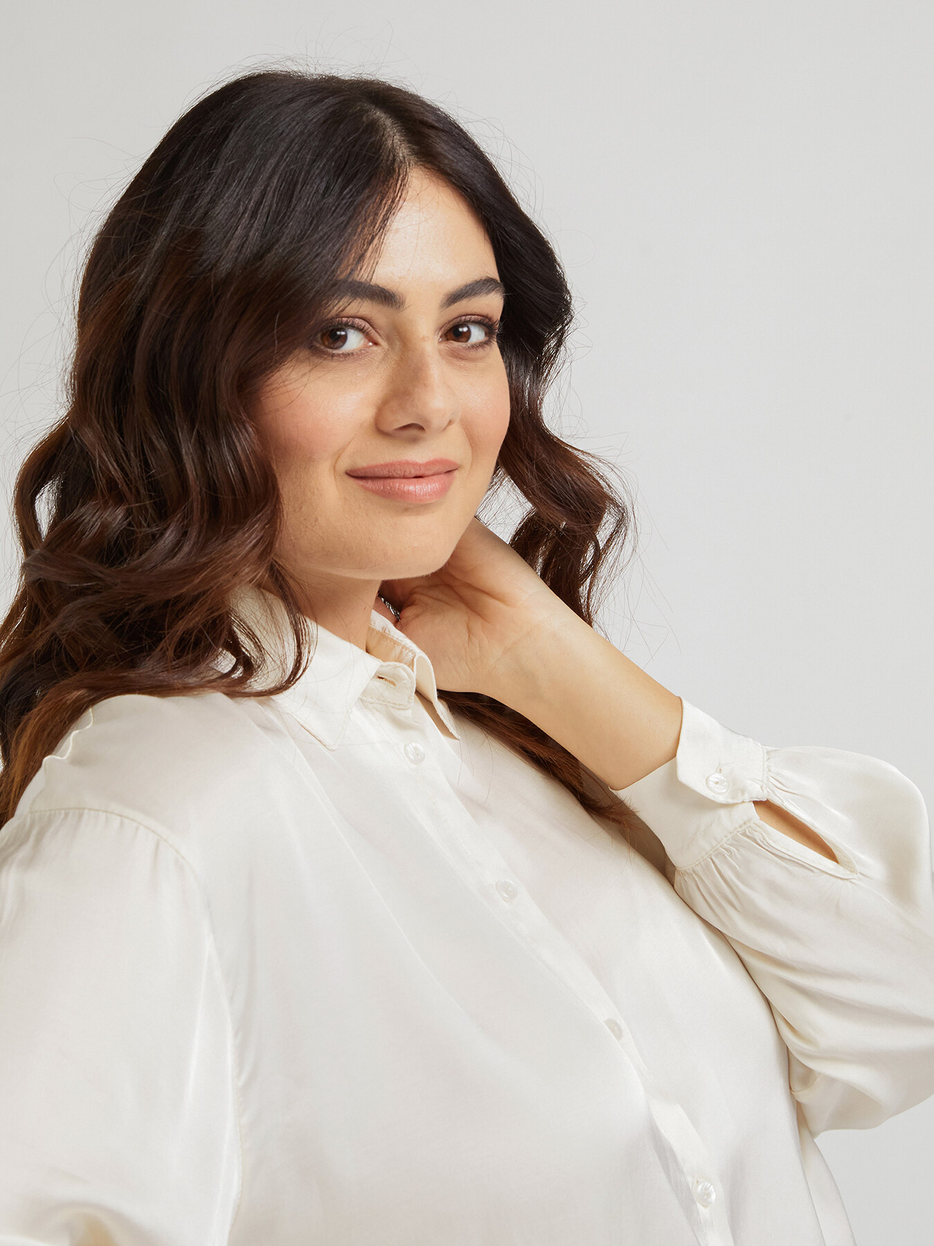 Camicia in raso di viscosa image number 2