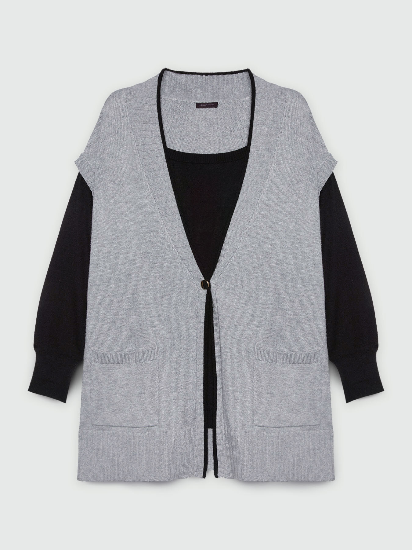 LENZING&trade; ECOVERO&trade; viscose two-tone cardigan image number 4