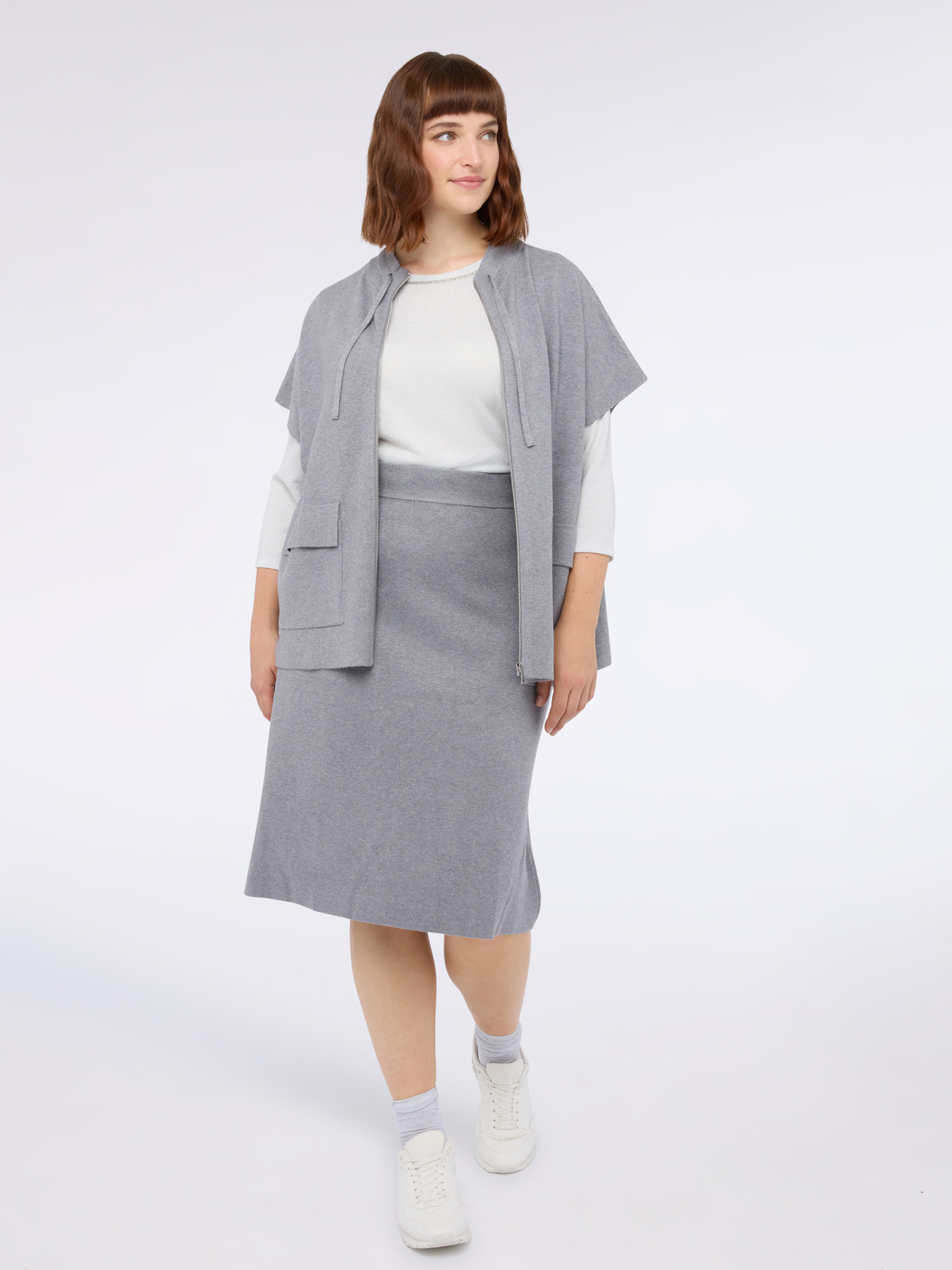 Lurex jersey T-shirt with decorated collar image number 3