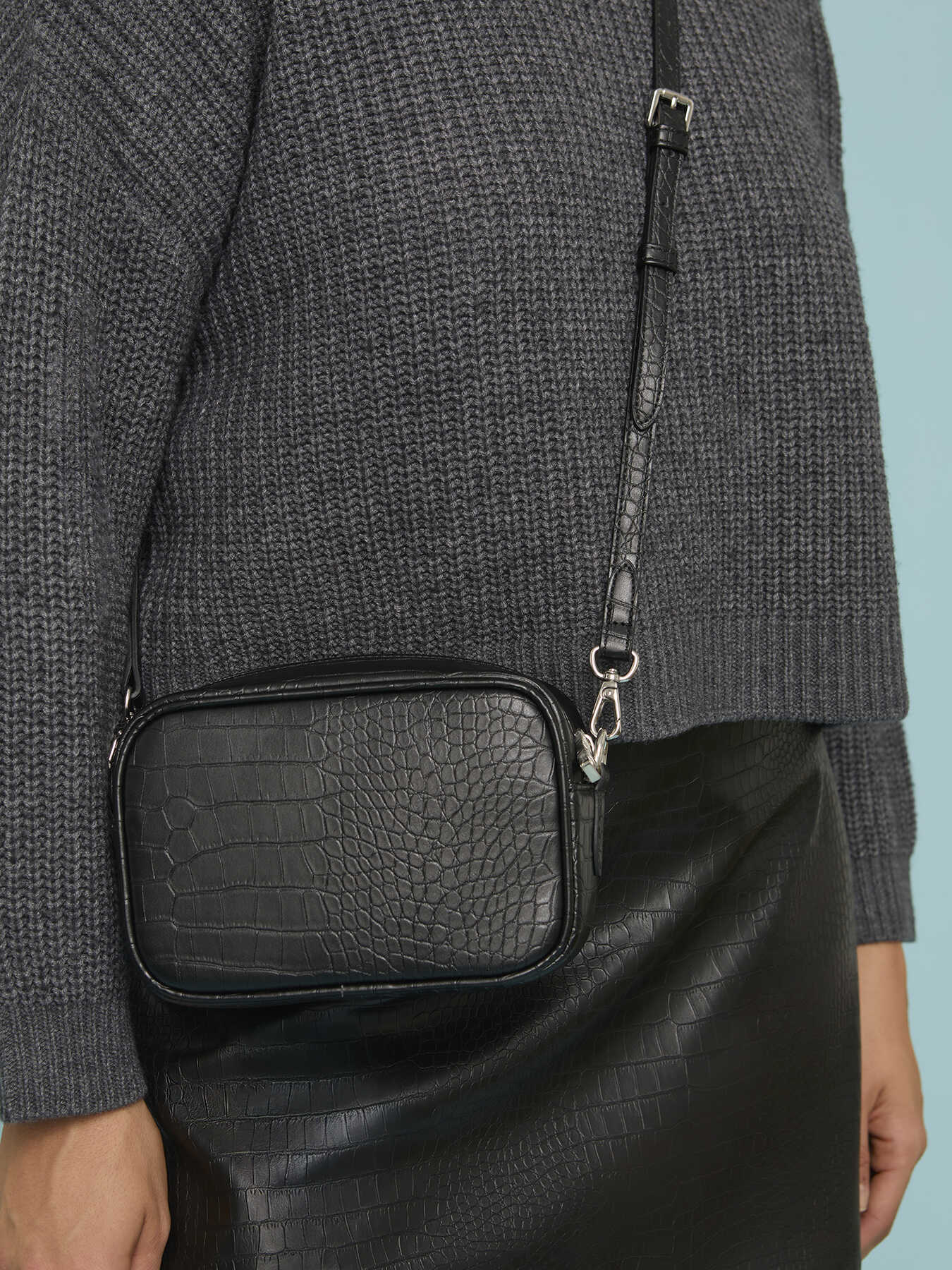 Crocodile effect shoulder bag image number 2