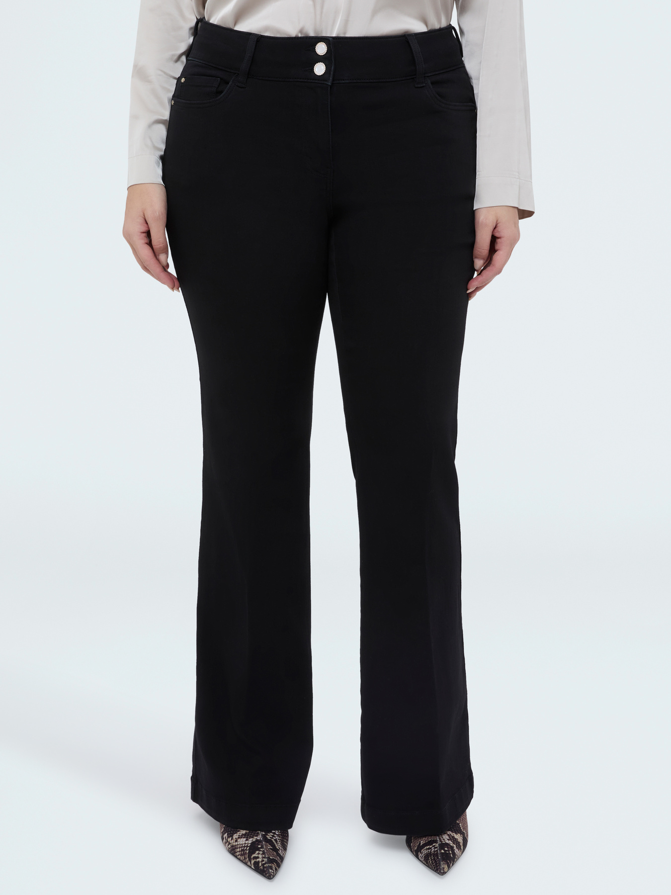 Jeans Flare lavado black image number 4