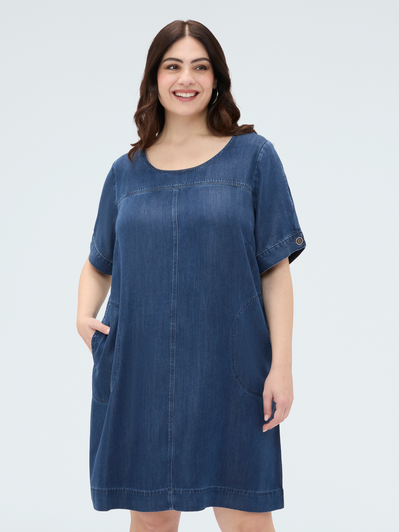 Vestito corto in denim Tencel&trade; image number 2