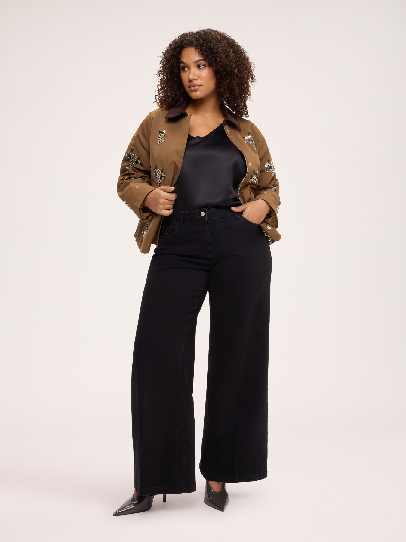 &Tau;&zeta;&iota;&nu; Wide Leg &pi;&lambda;ύ&sigma;&iota;&mu;&omicron; total black image number 2