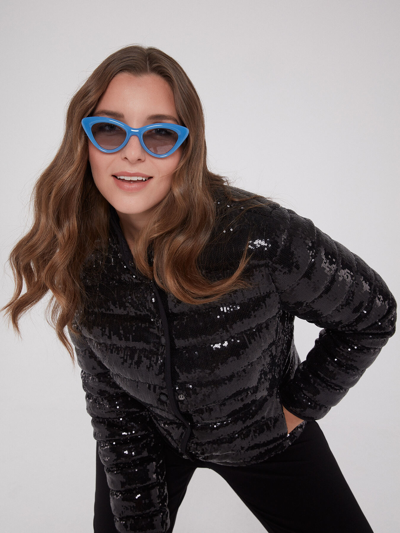 Full sequined down jacket with Sorona&reg; Aura padding image number 3