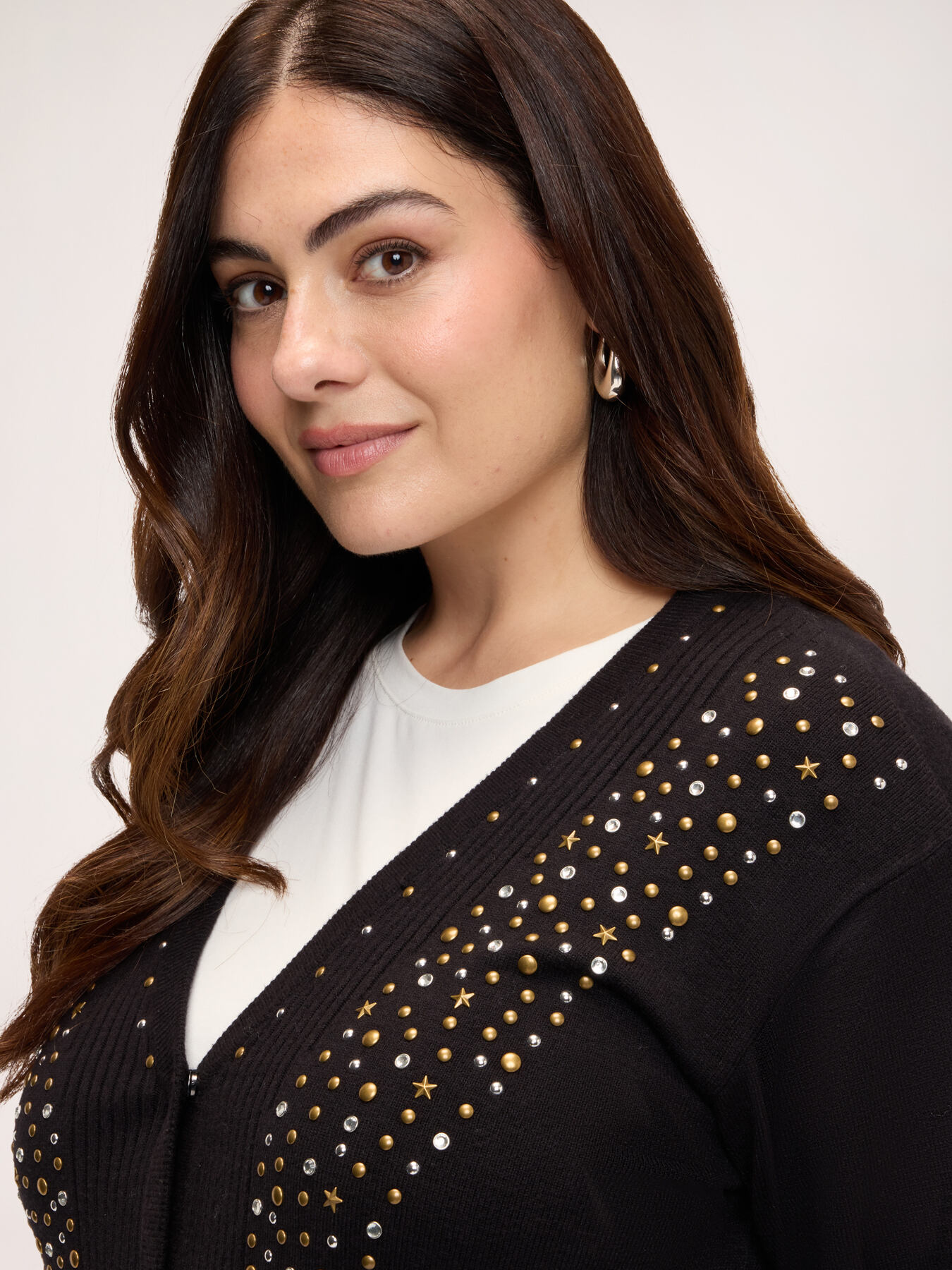 V-neck cardigan with studs image number 3