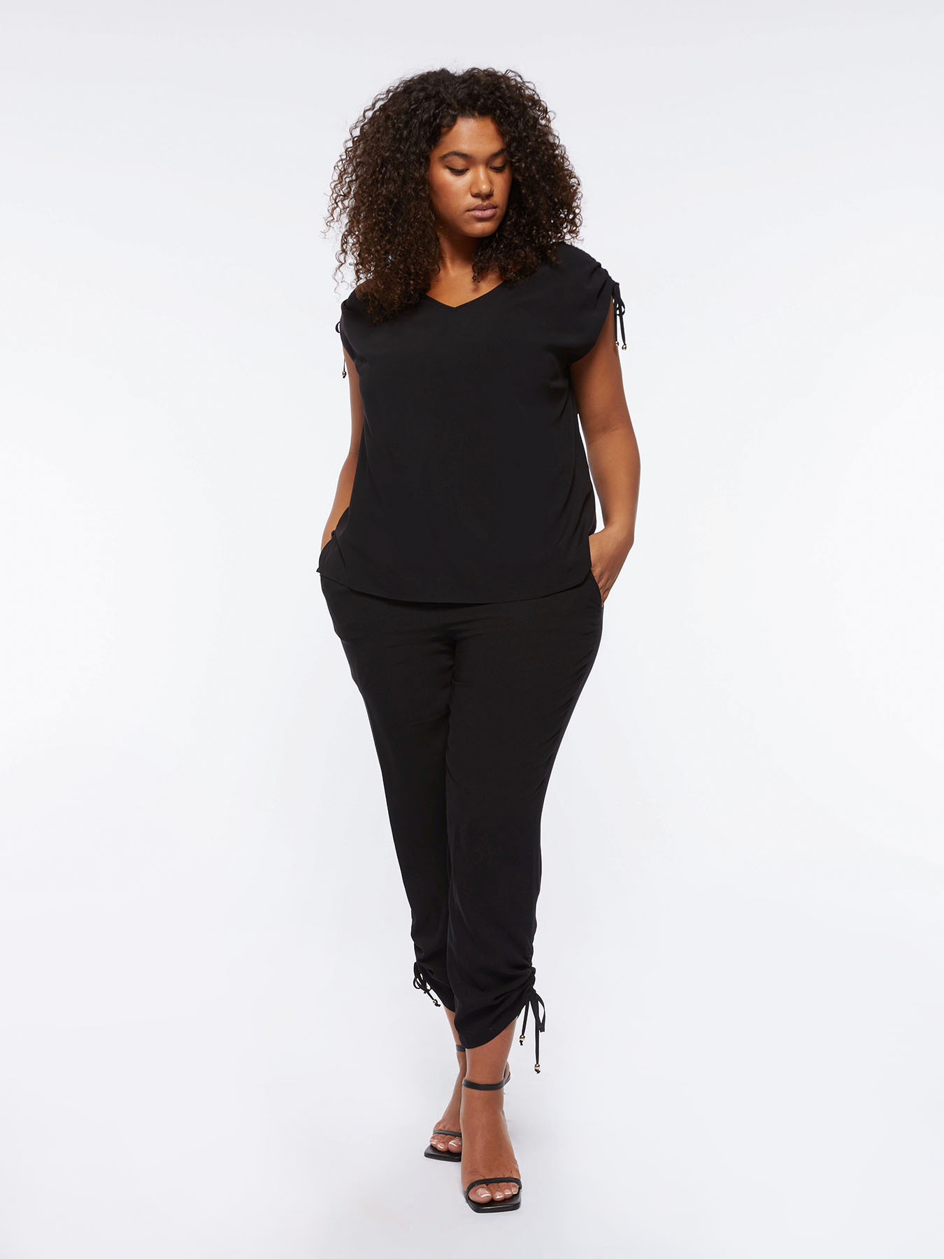 Blouse en viscose avec cordons image number 3