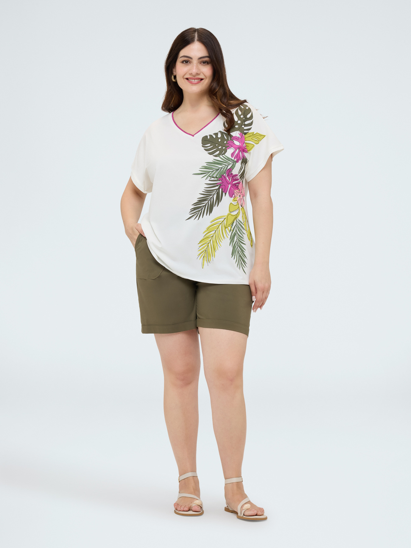 Cotton t-shirt with tropical print image number 3