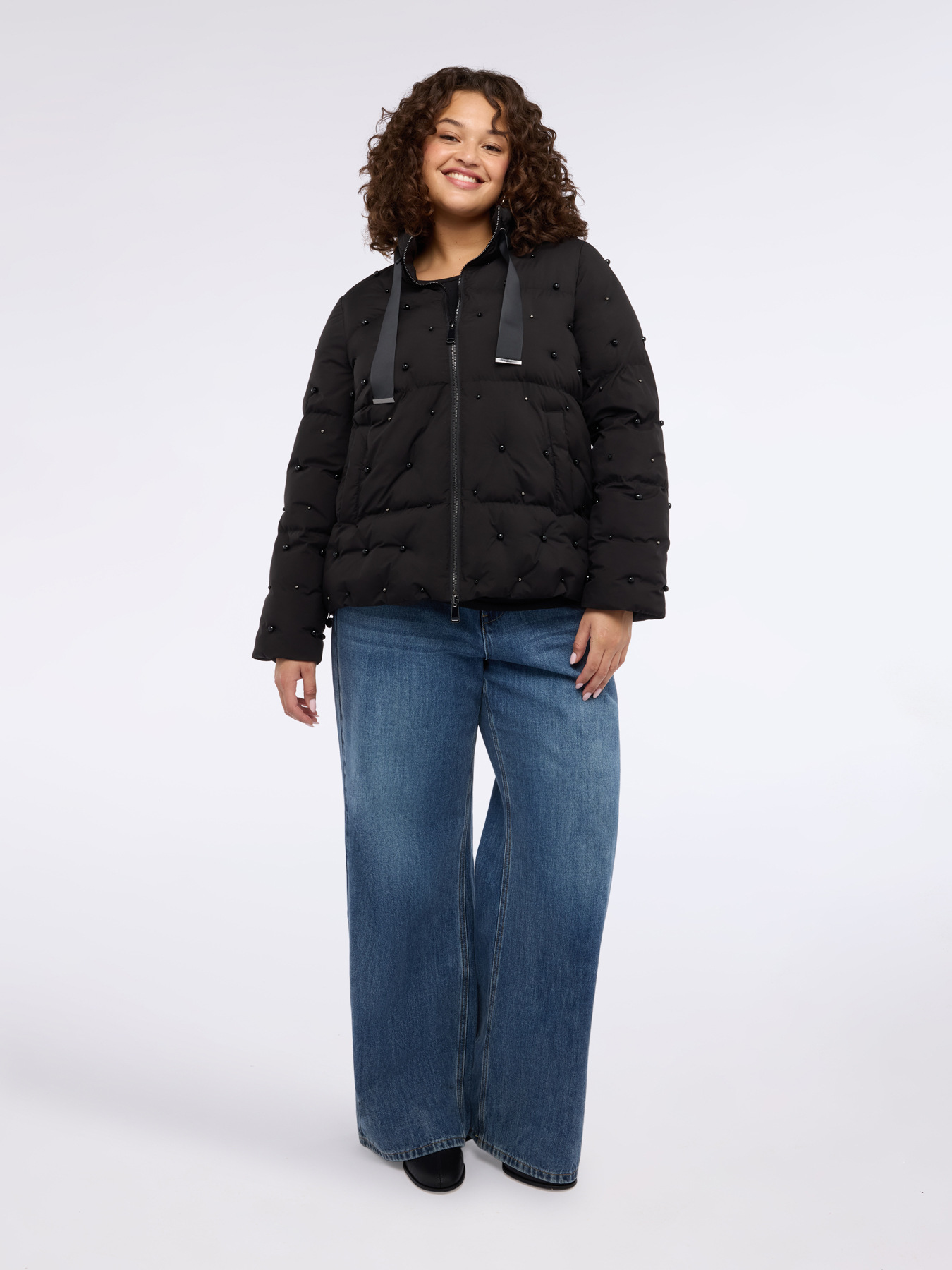 Down jacket with all-over pearl applications image number 1