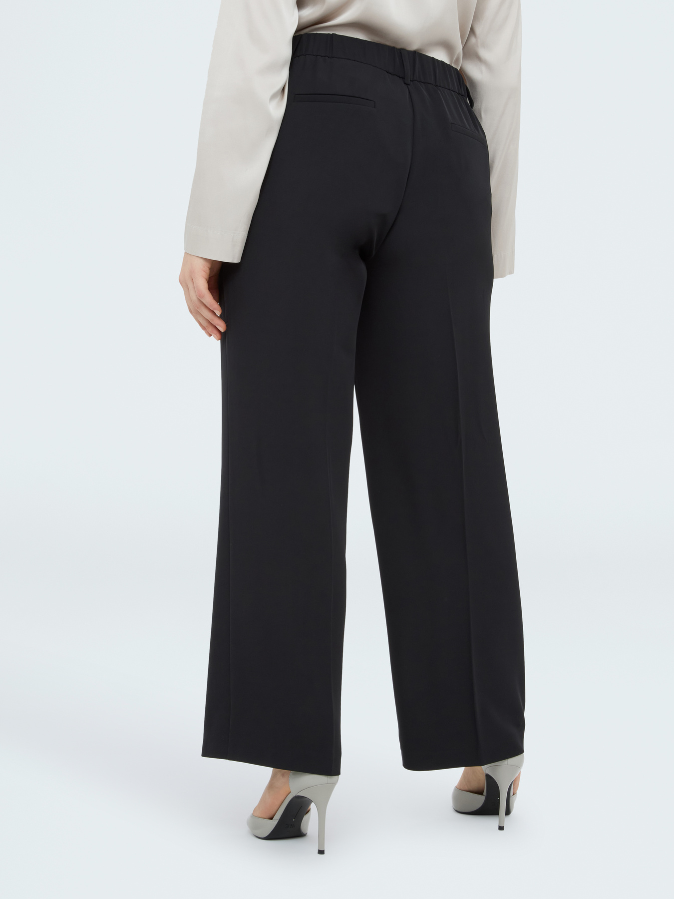 Pantaloni Wide Leg in tessuto fluido image number 1