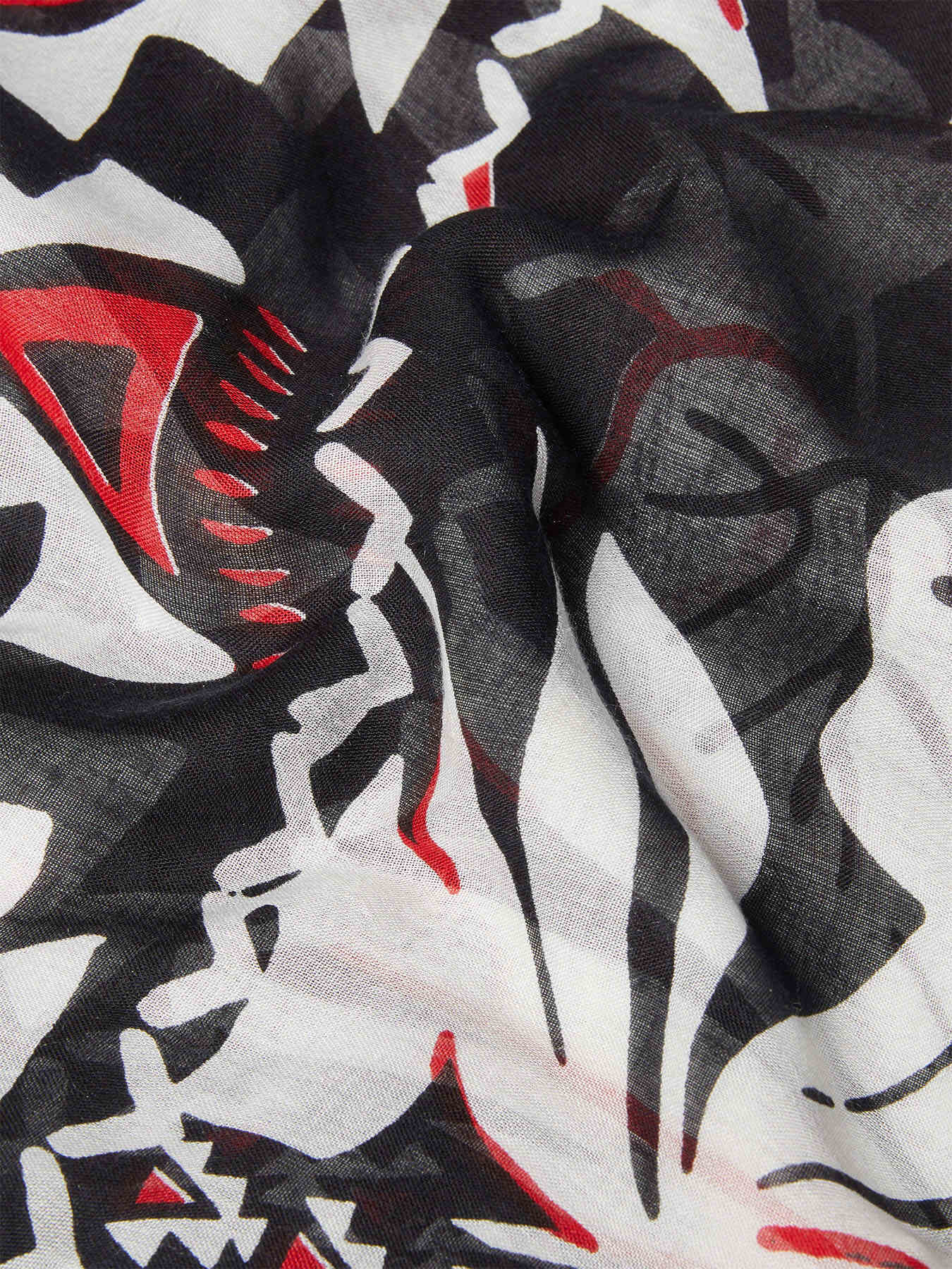 Printed sarong image number 2