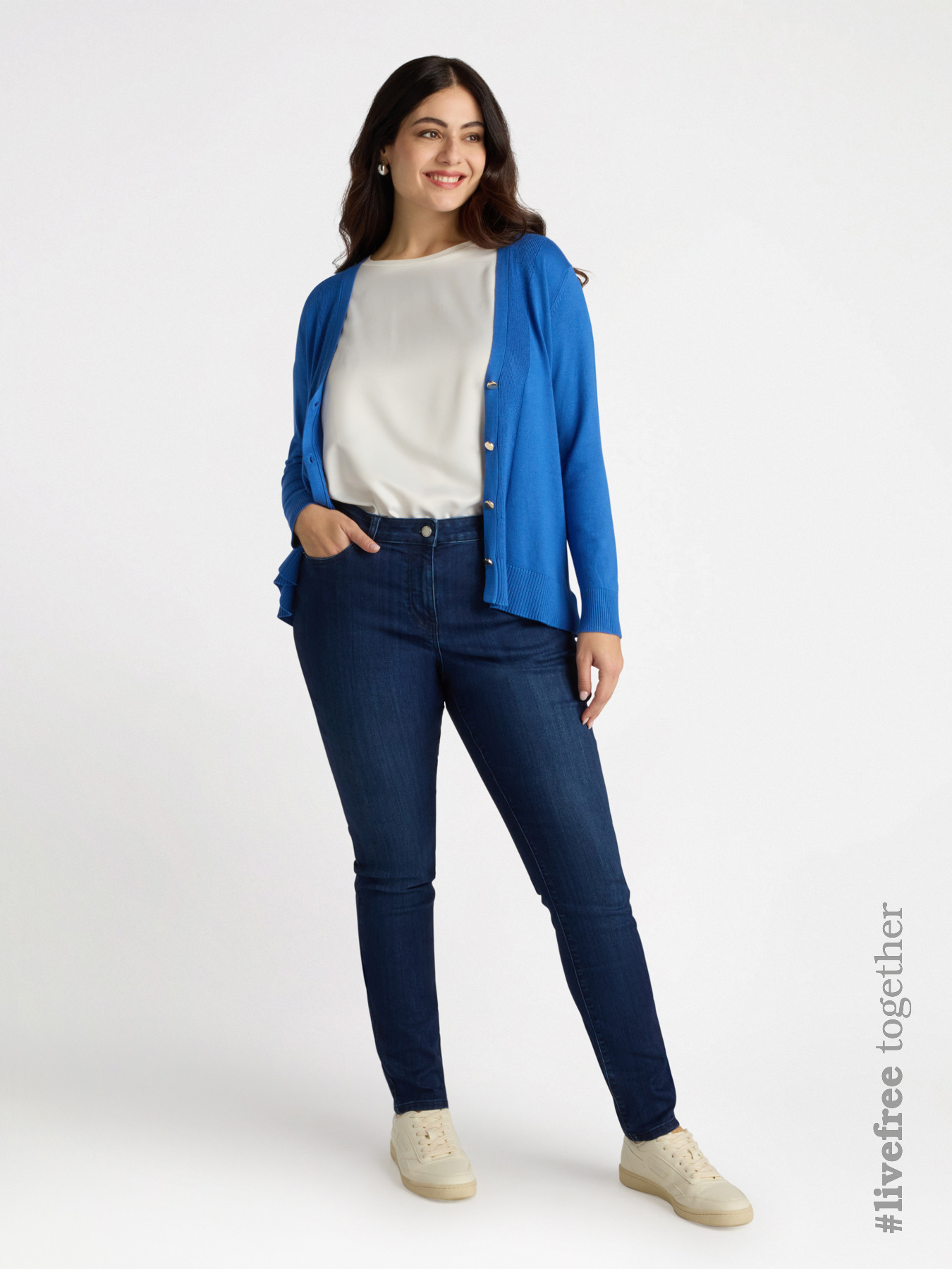 Blue washed skinny jeans image number 0