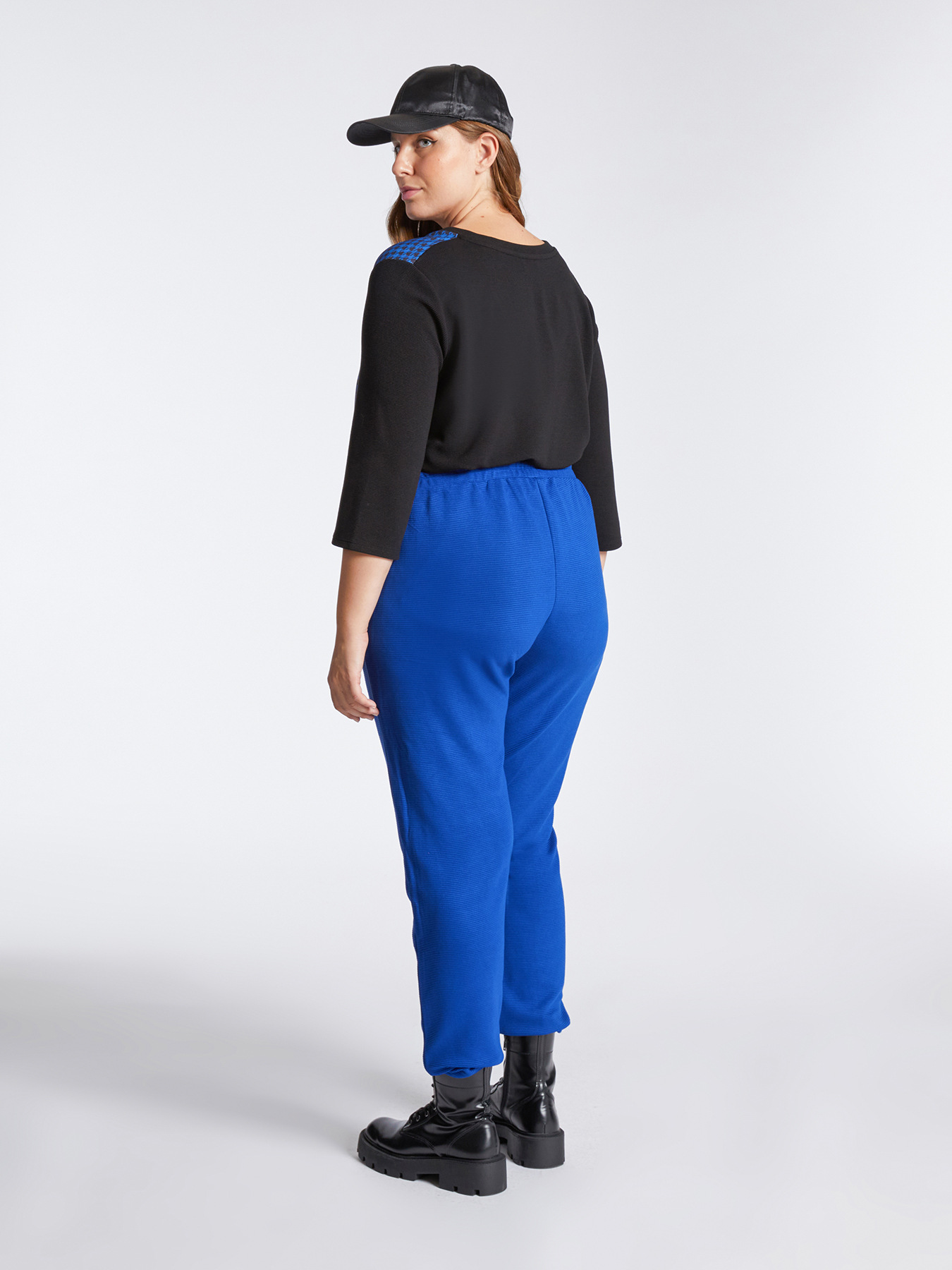 T-shirt with Houndstooth check front image number 1