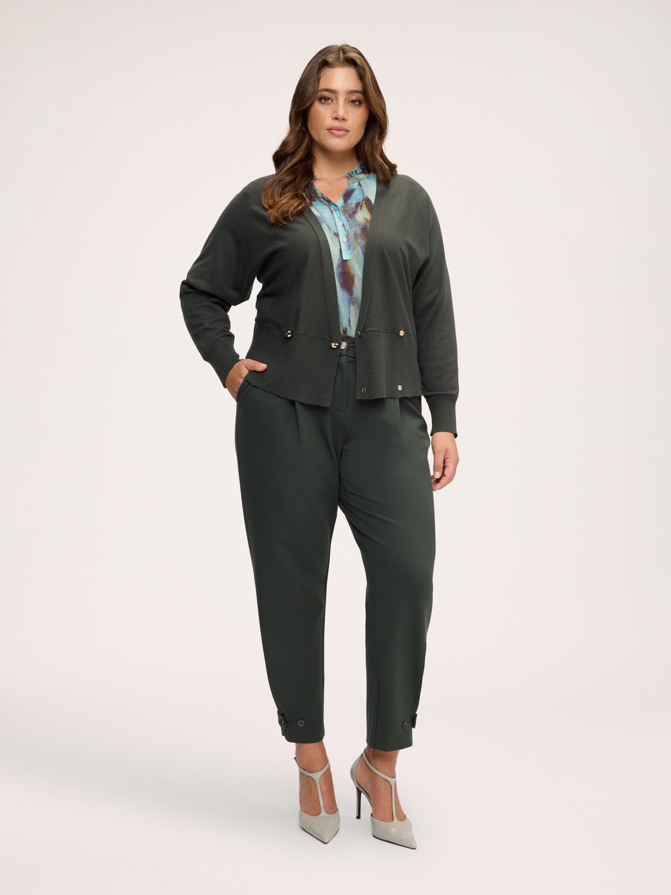 Crossover cardigan with buttons image number 2