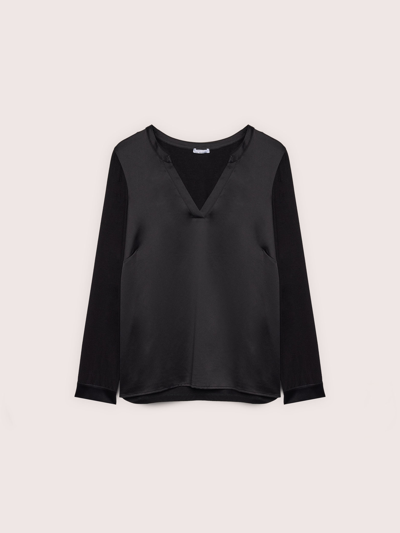 Bi-material T-shirt in satin and jersey image number 4