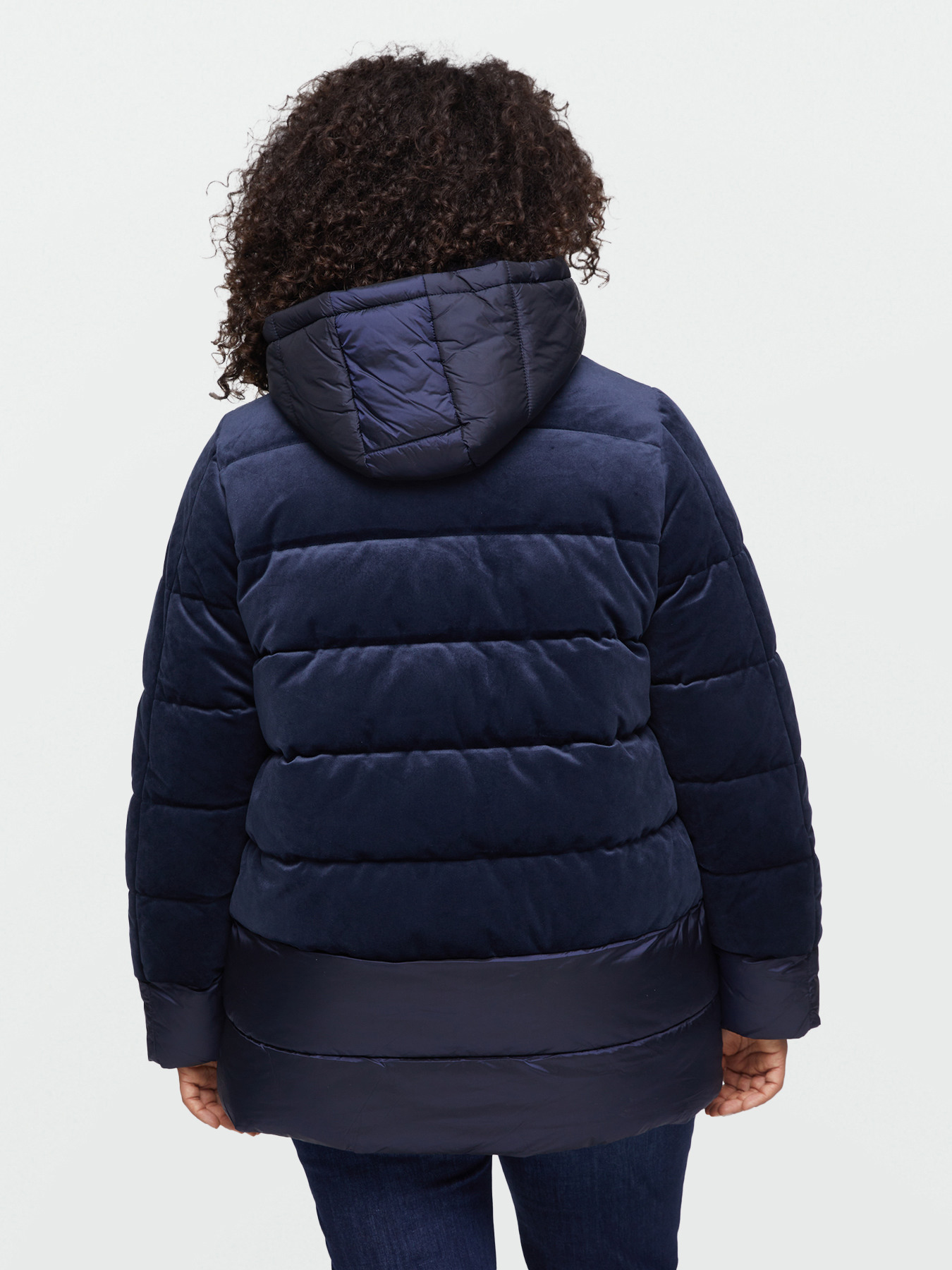 Doudoune en velours et nylon image number 3