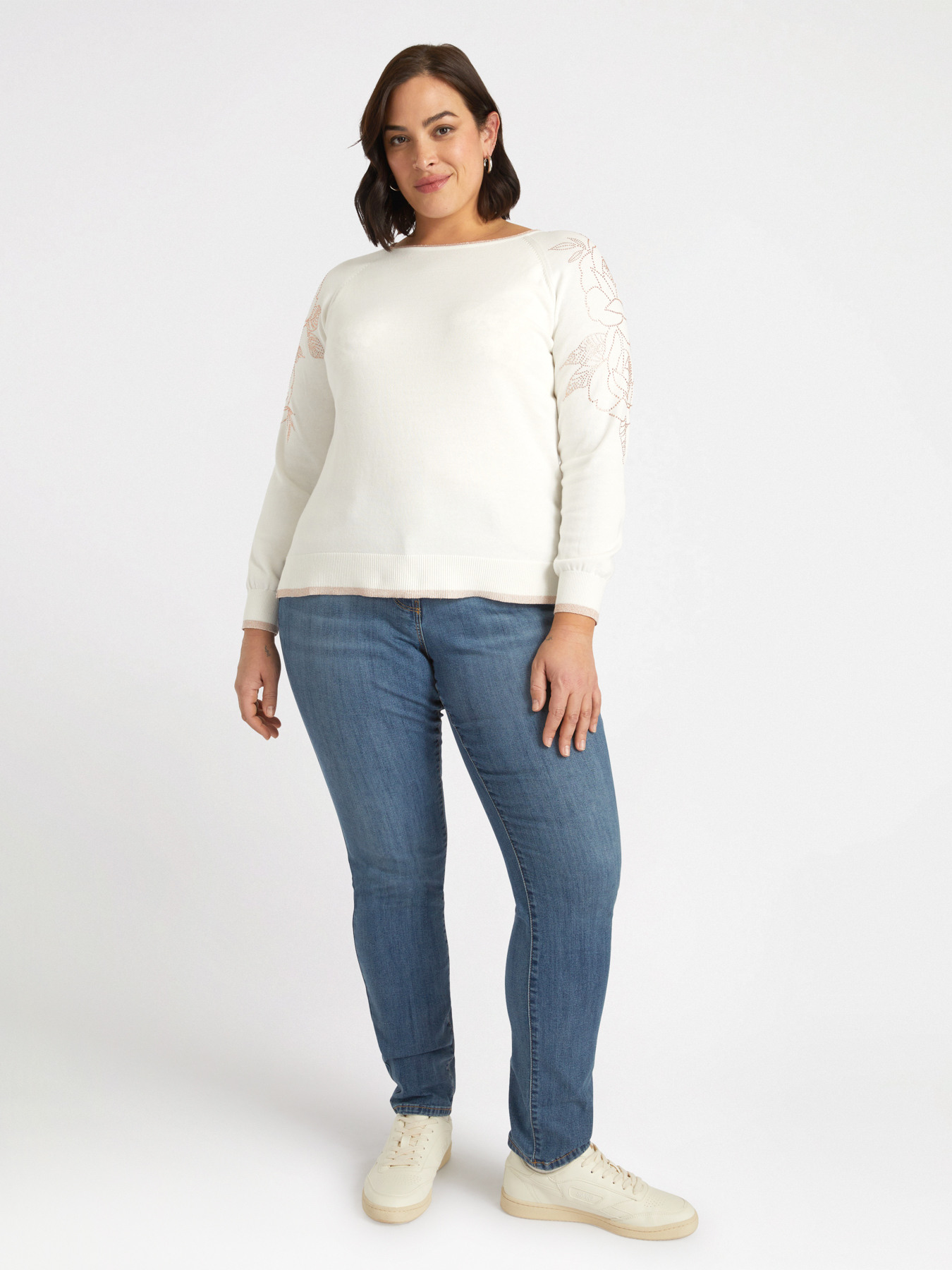 Sweater with floral embroidery image number 2