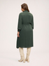 Langes plissiertes Hemdblusenkleid aus Georgette image number 1