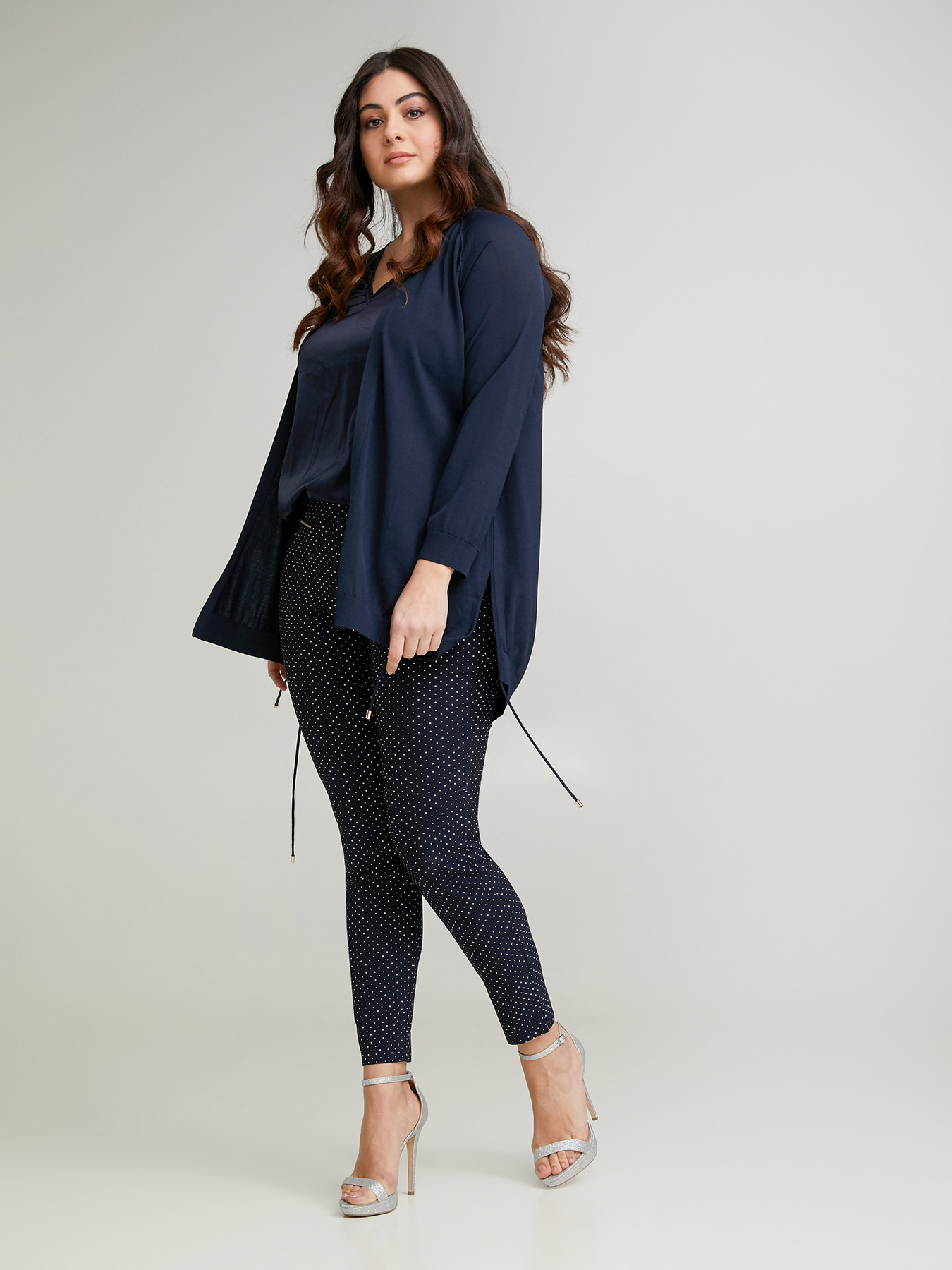 Pantaloni skinny a pois image number 0