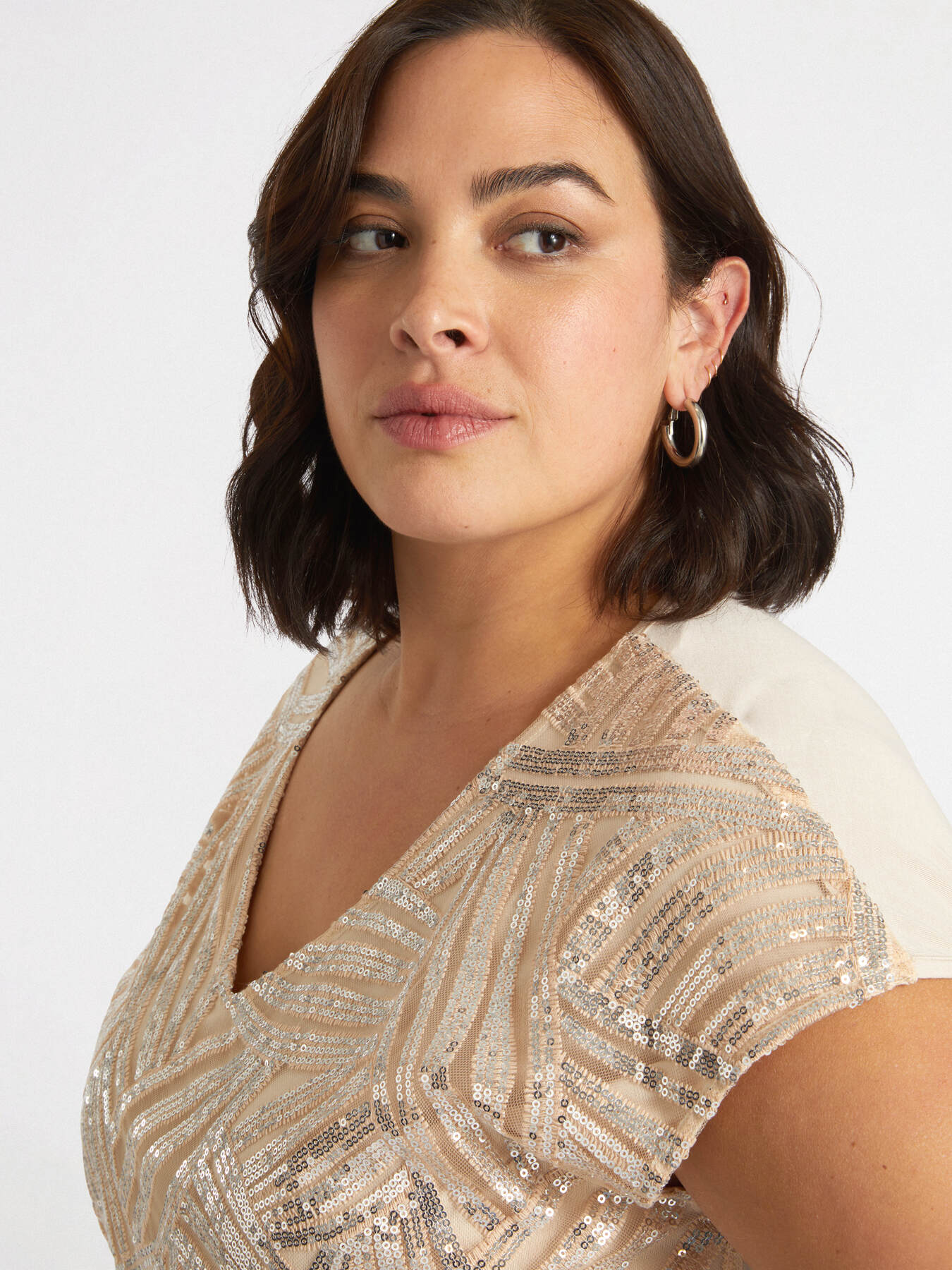 T-Shirt mit Paillettenstickerei und Viskose LENZING&trade; ECOVERO&trade; image number 2