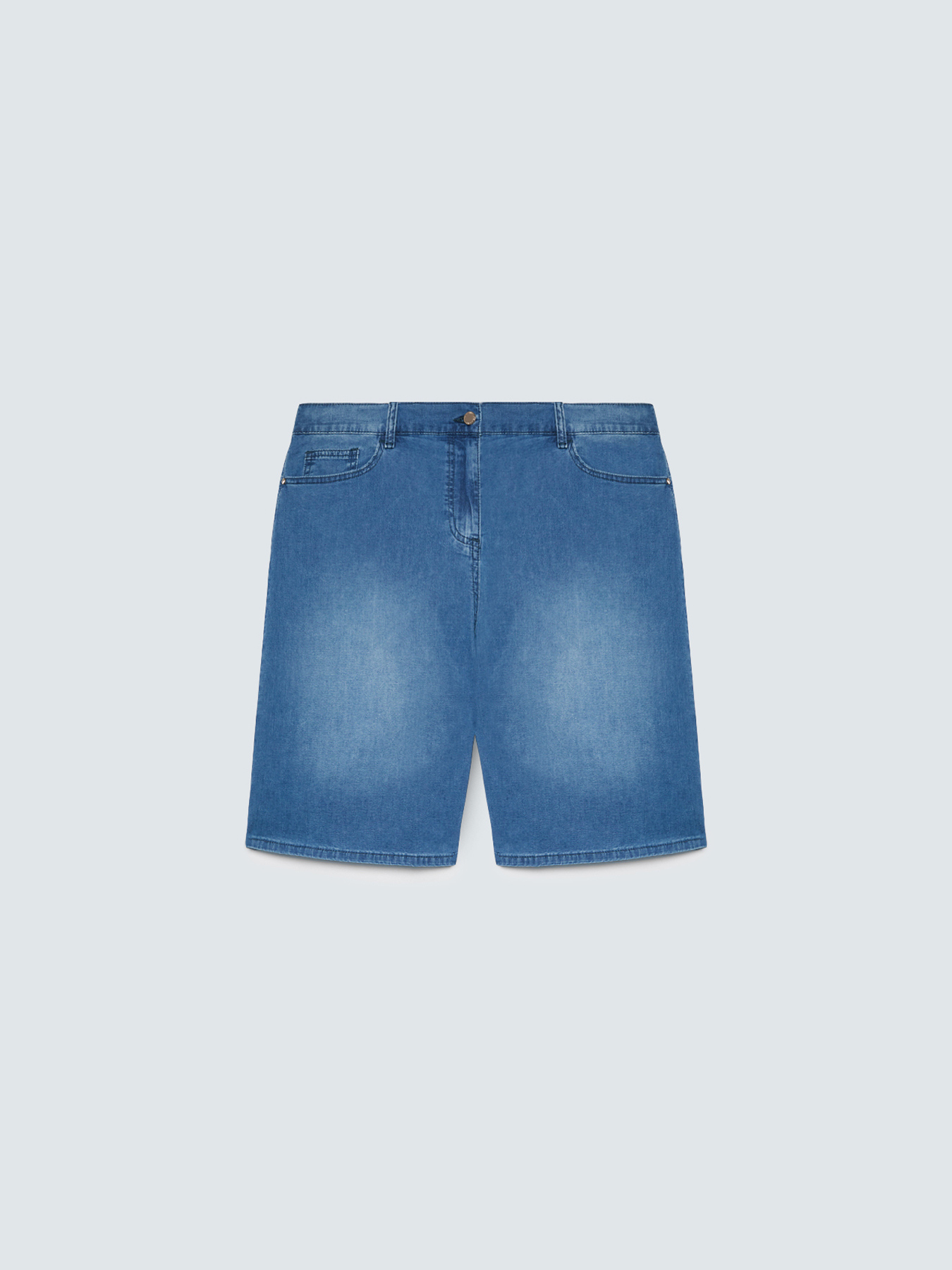Washed effect denim bermuda shorts image number 4