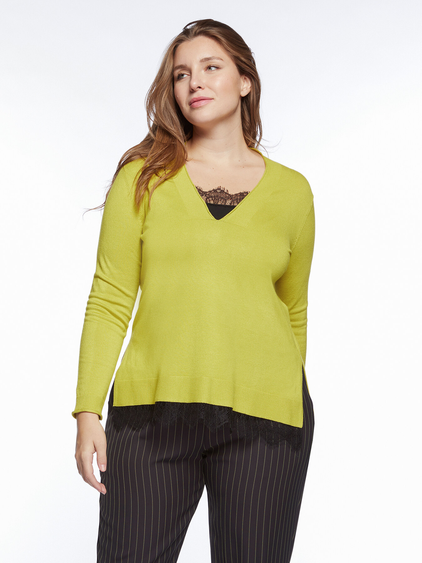 Jersey con bordes de encaje image number 0