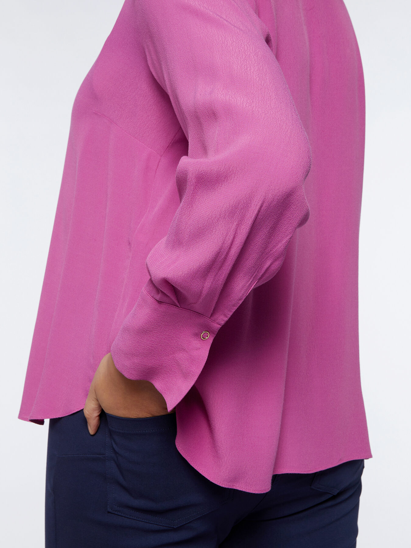 Camisa de viscosa con botones autom&aacute;ticos image number 3