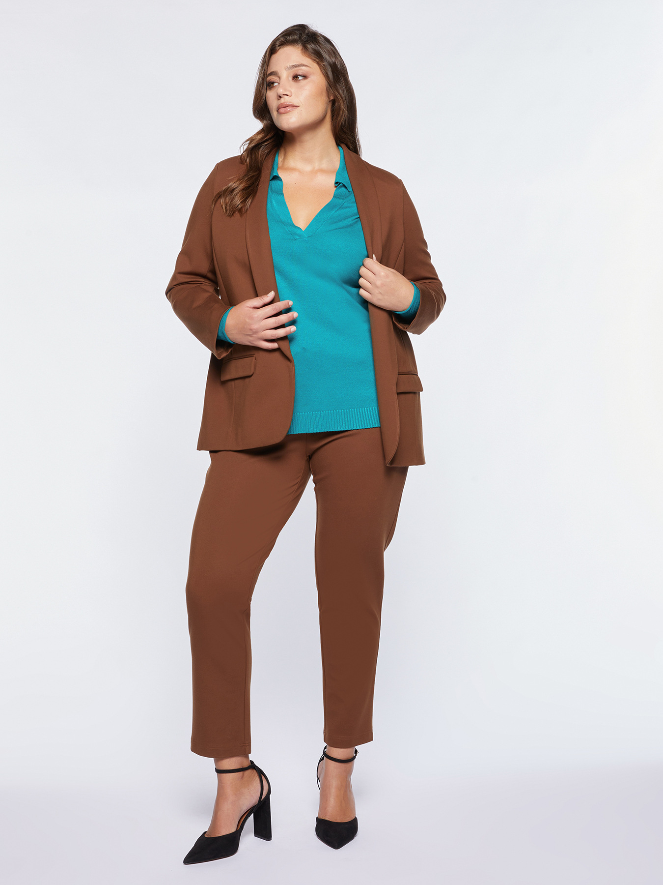 Pantalon droit en maille Milano image number 2