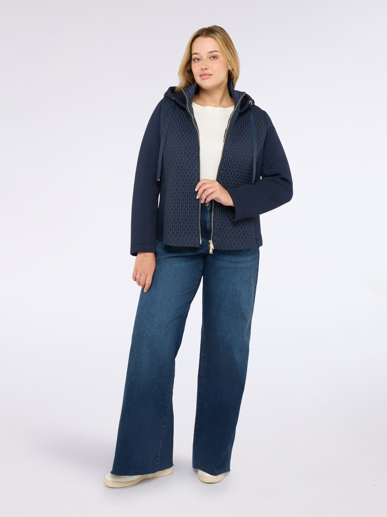 Lightweight dual-material down jacket with hood image number 2