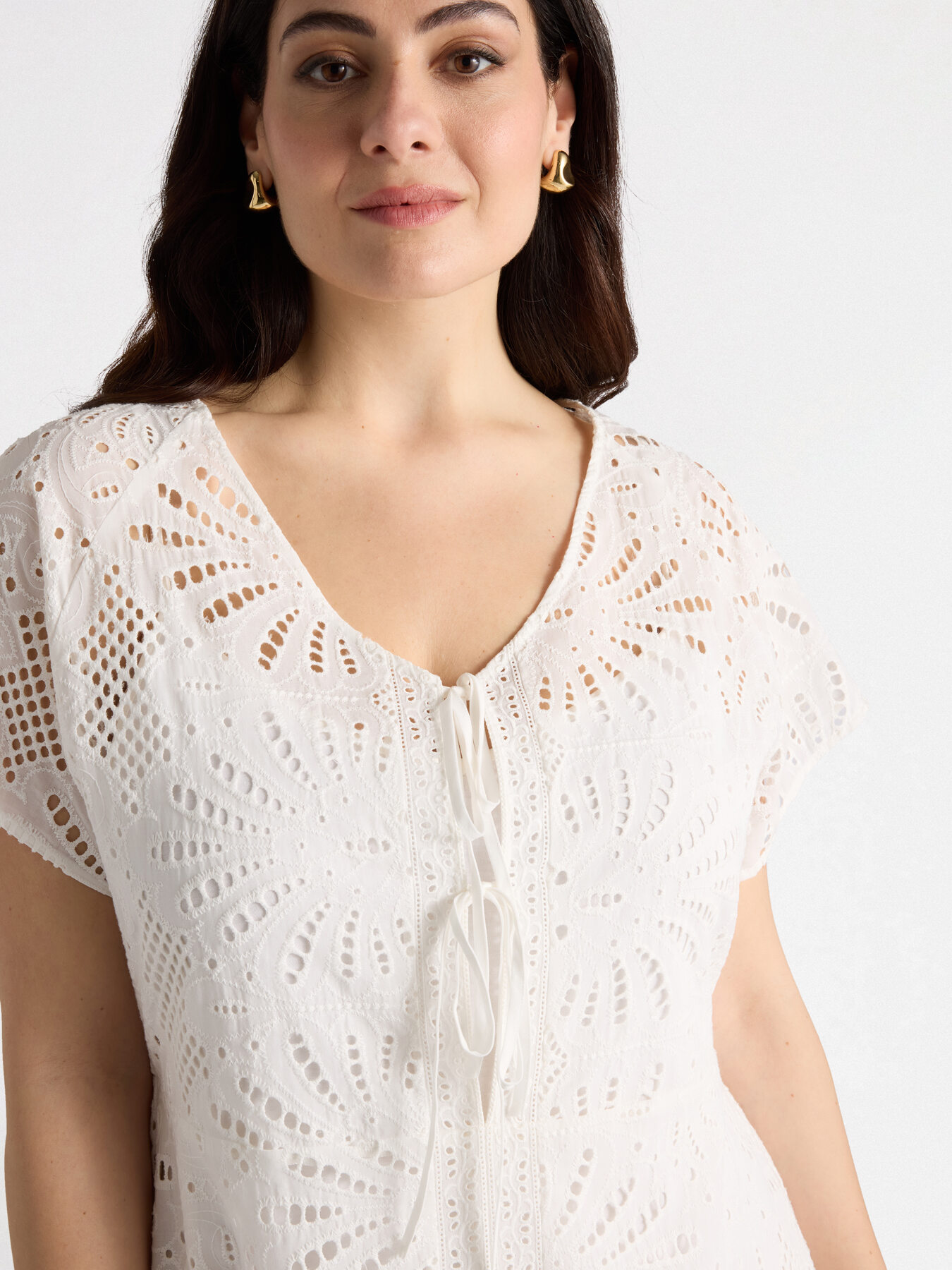 Long broderie anglaise cotton dress image number 2