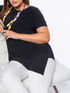 T-shirt with asymmetric hemline image number 3