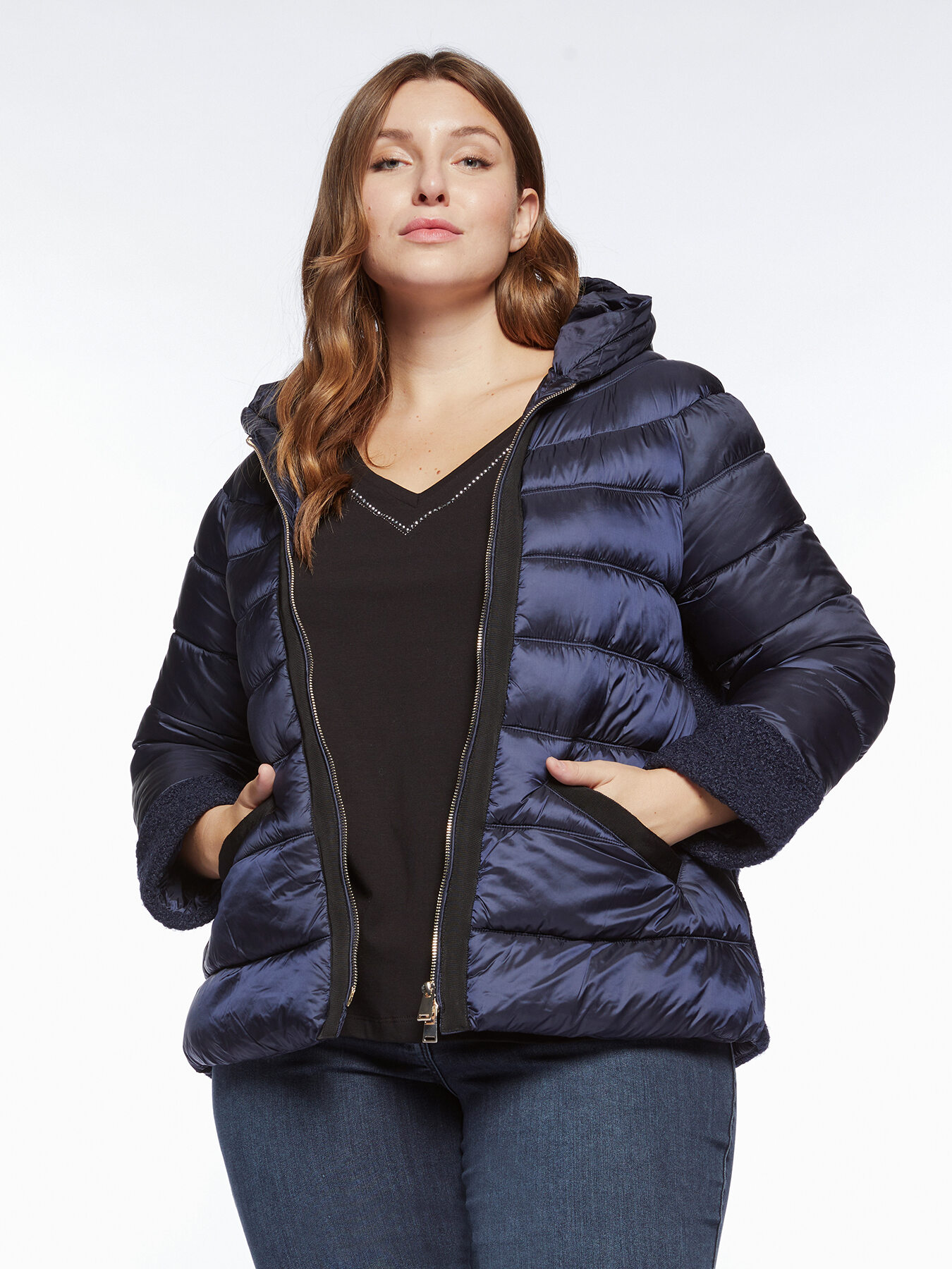 Piumino con parti in tessuto bouclé image number 0