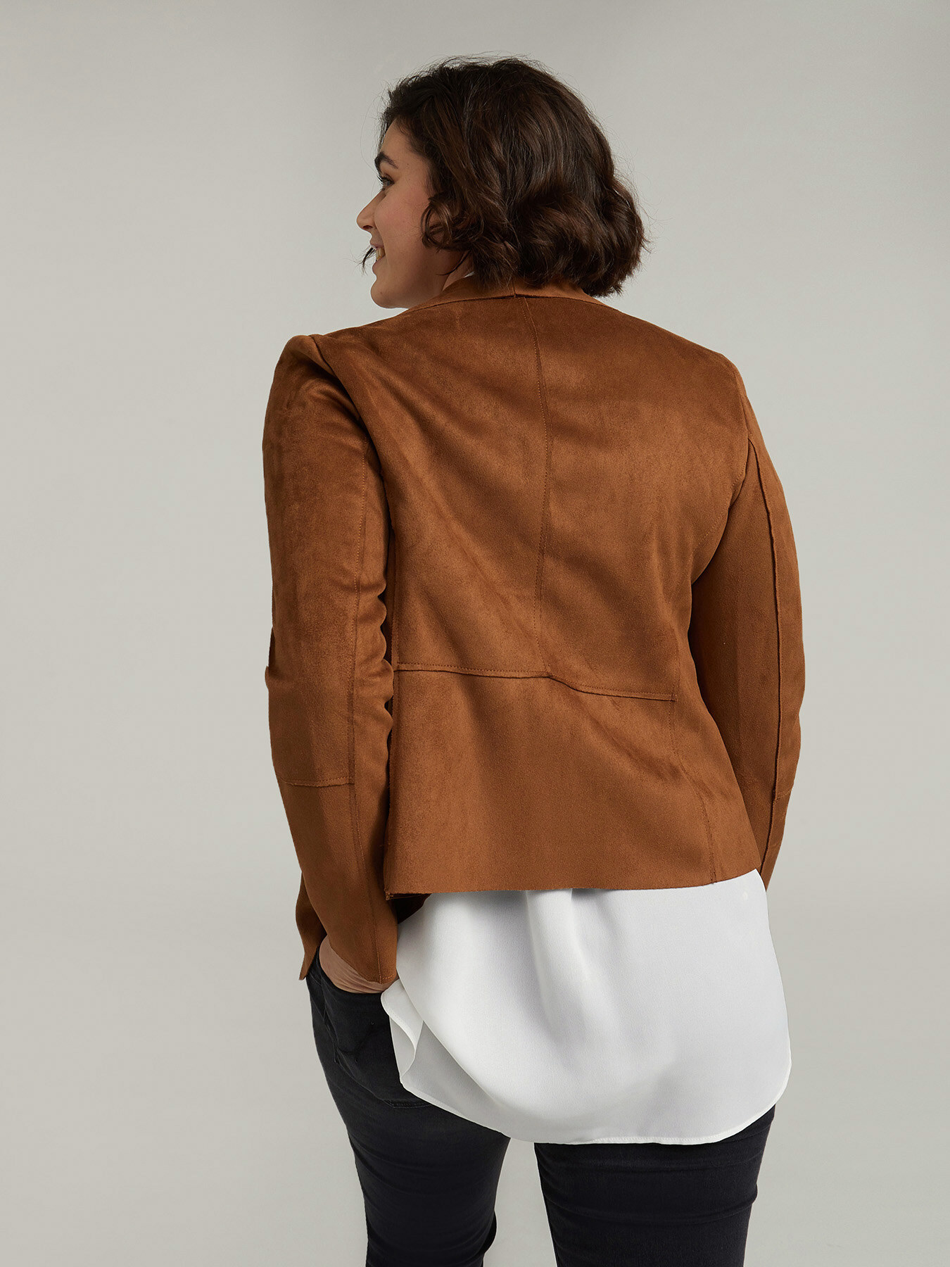 Chaqueta con efecto ante image number 2