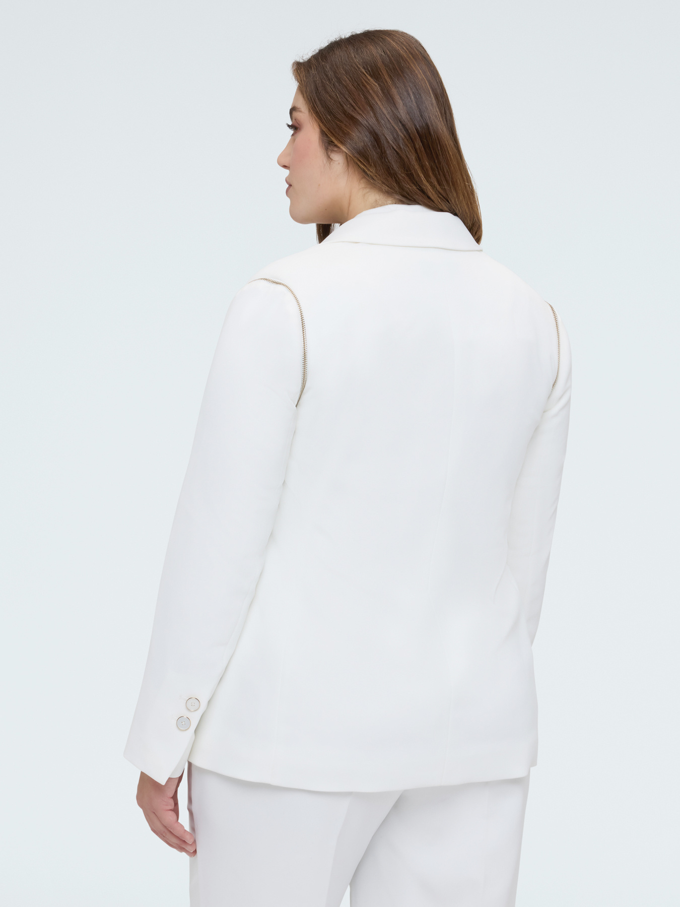 2-in-1 Blazer with Detachable Sleeves image number 1