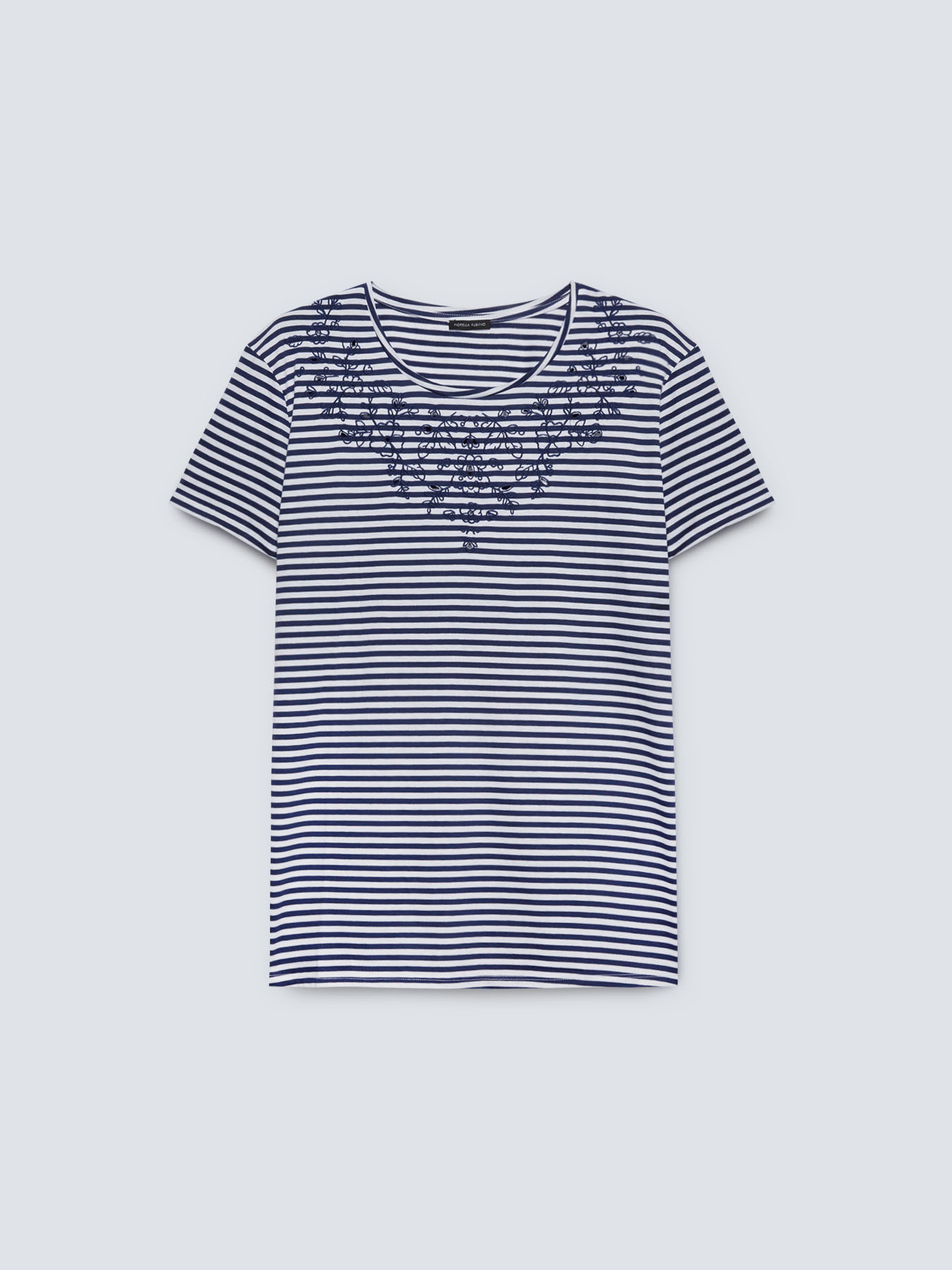 T-shirt rigata con ricami image number 4