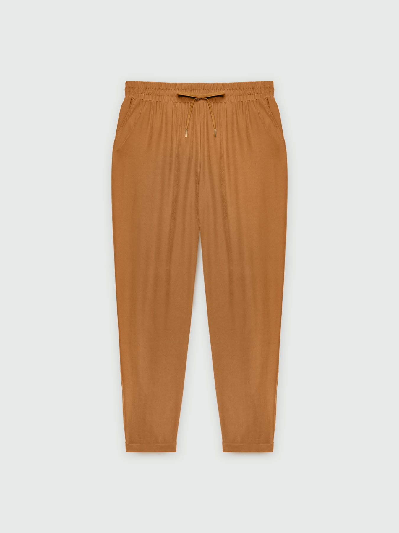 Joggers with slanted pockets image number 4
