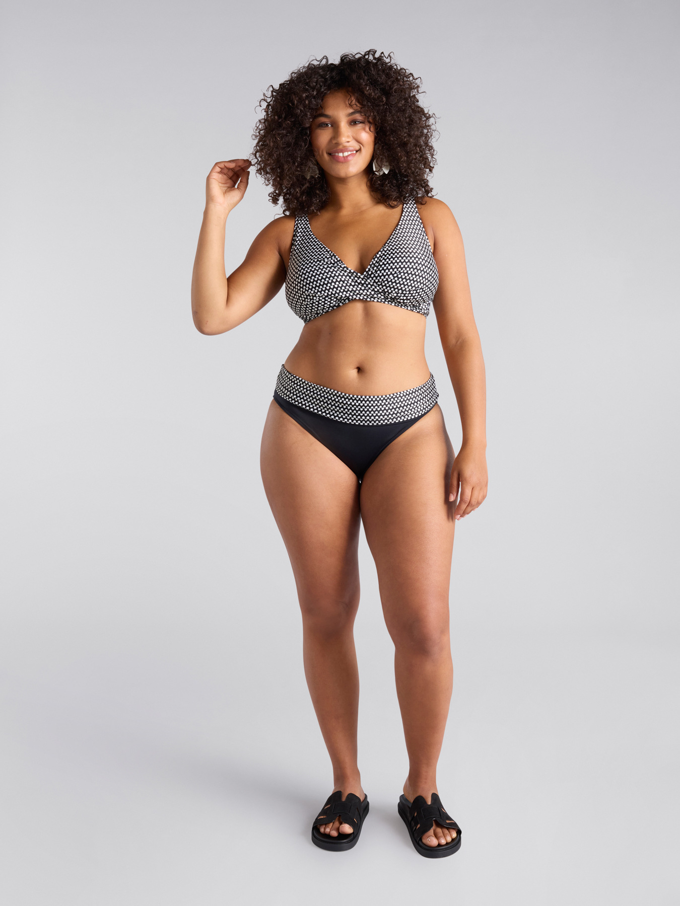 Bikini mit Tribal-Print image number 1