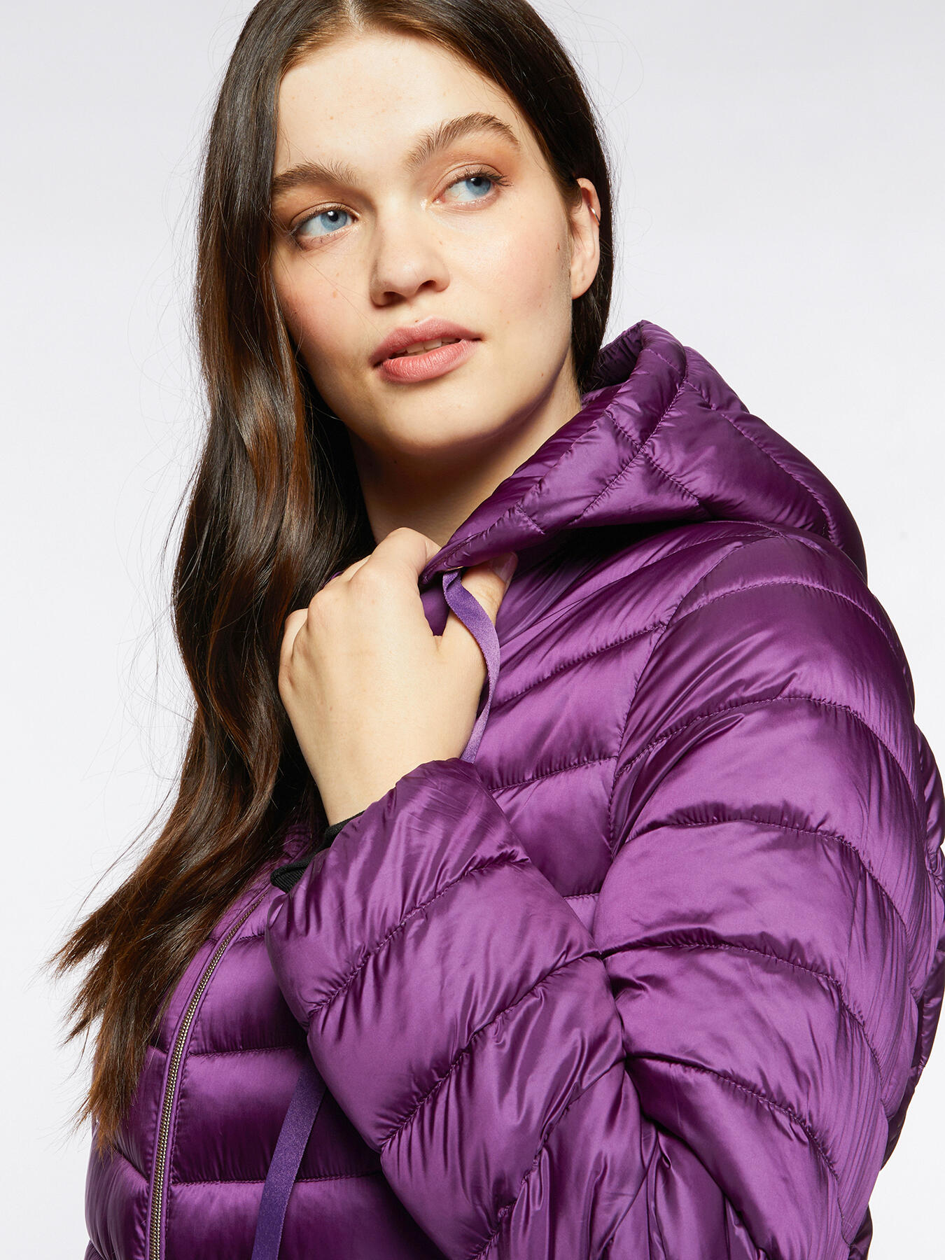 Piumino con cappuccio in Sorona&reg; Aura image number 1