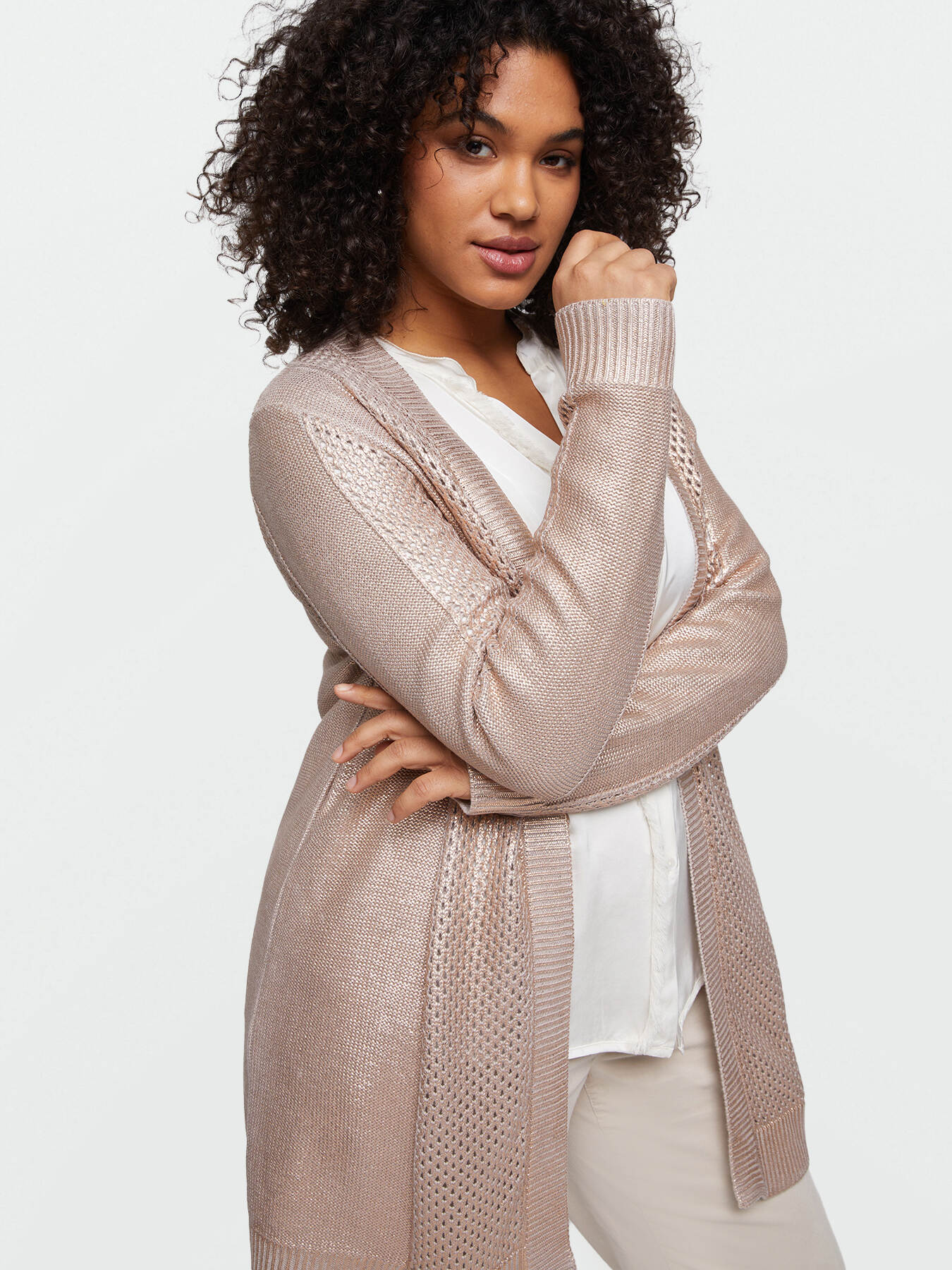 Shimmer-effect cardigan with netting image number 3