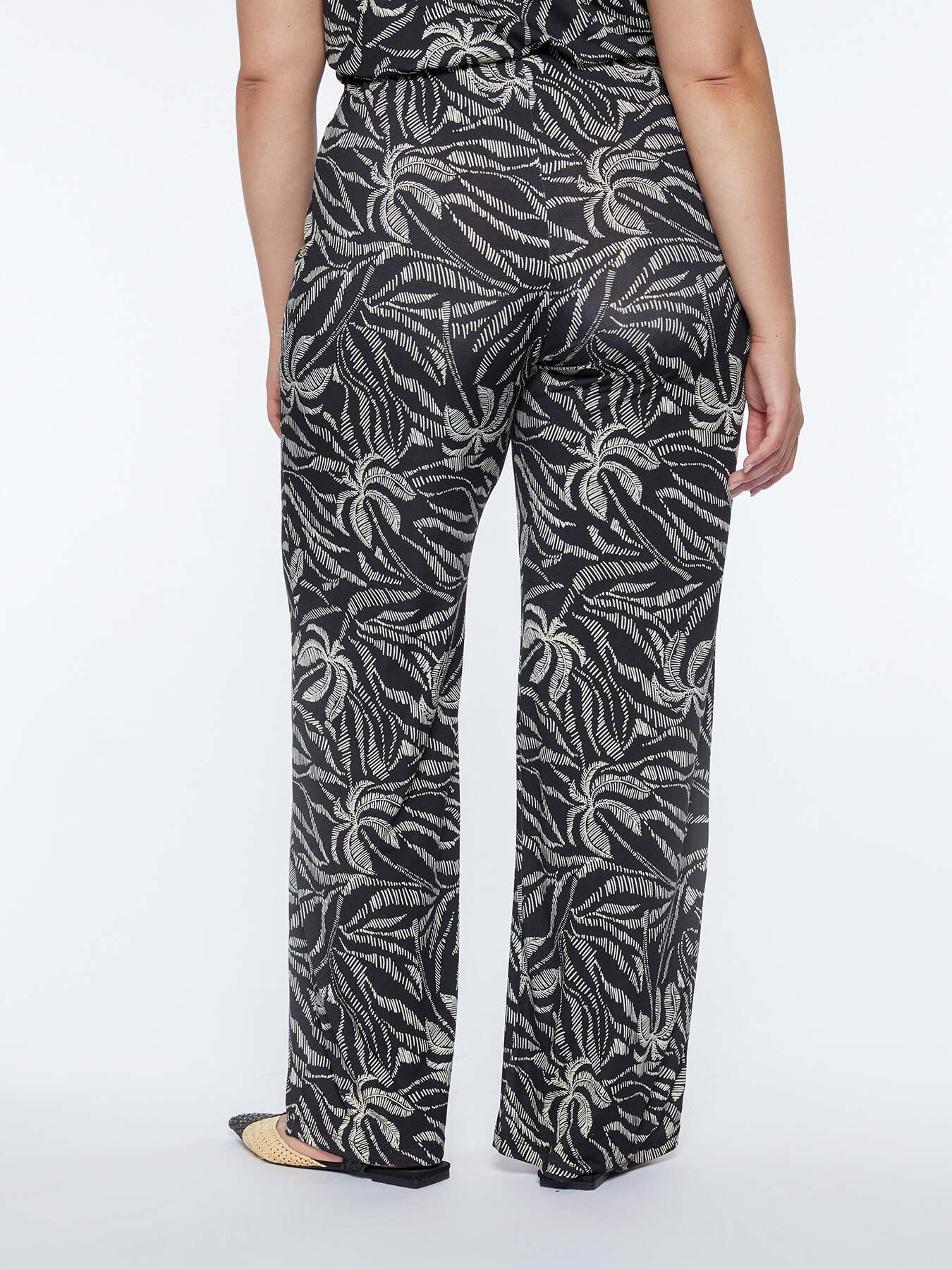 Printed jersey trousers image number 2