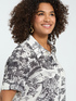 Boxy shirt with exotic print image number 2