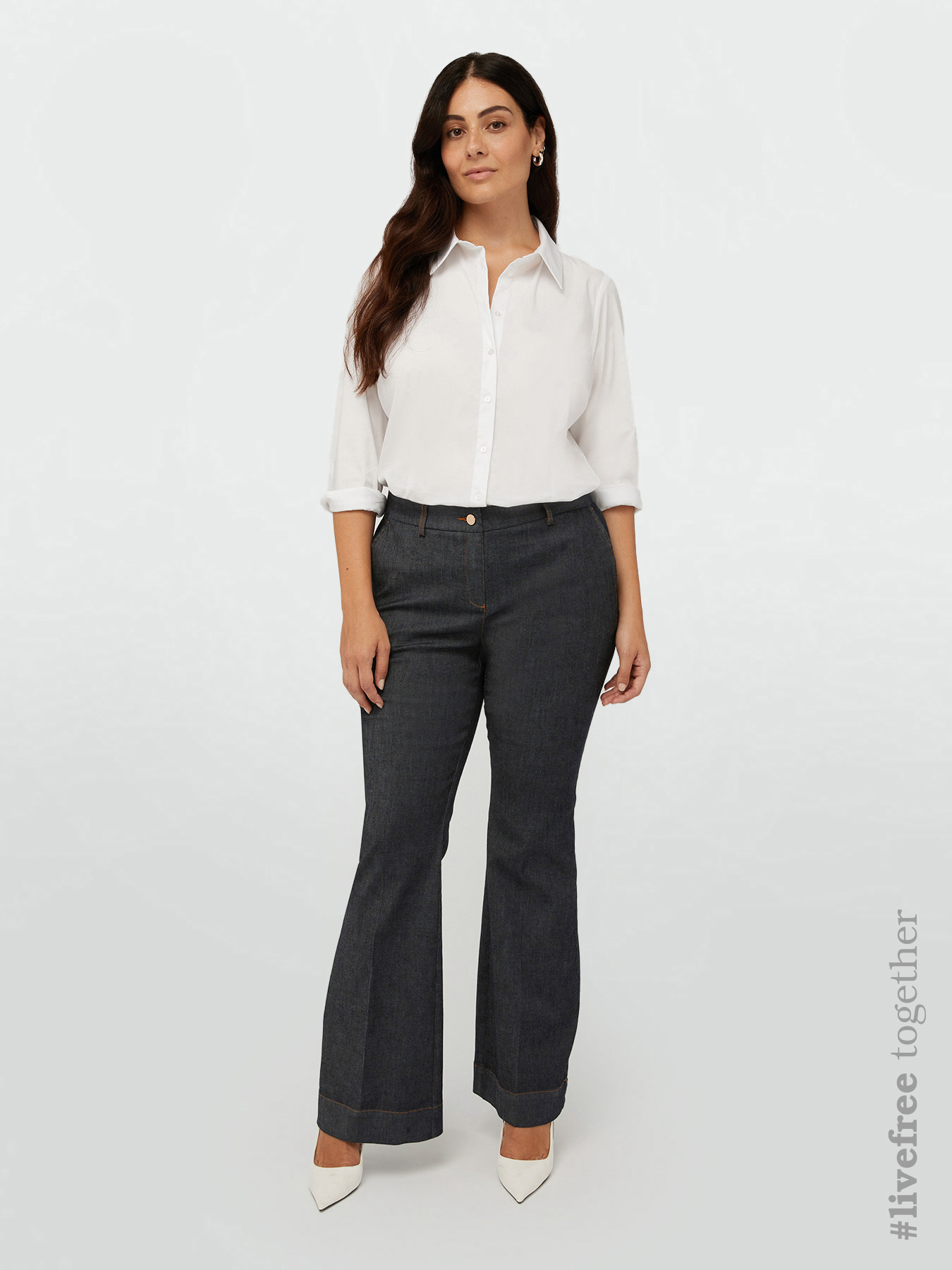 Dark blue flared jeans image number 0